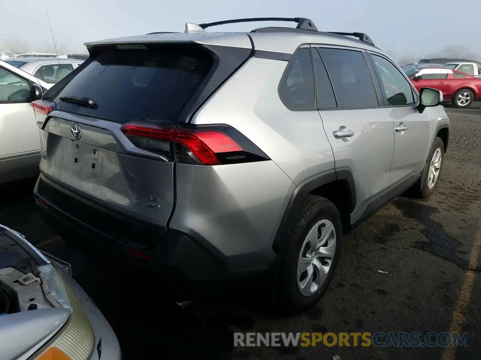 4 Фотография поврежденного автомобиля JTMG1RFV8KD037392 TOYOTA RAV4 2019