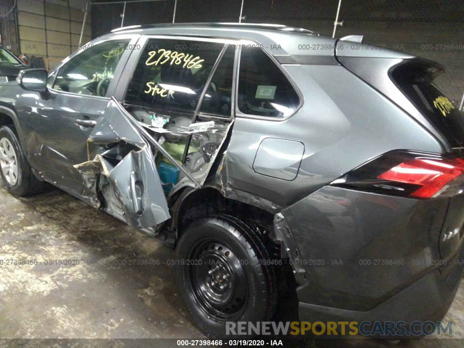 6 Photograph of a damaged car JTMG1RFV8KD508862 TOYOTA RAV4 2019