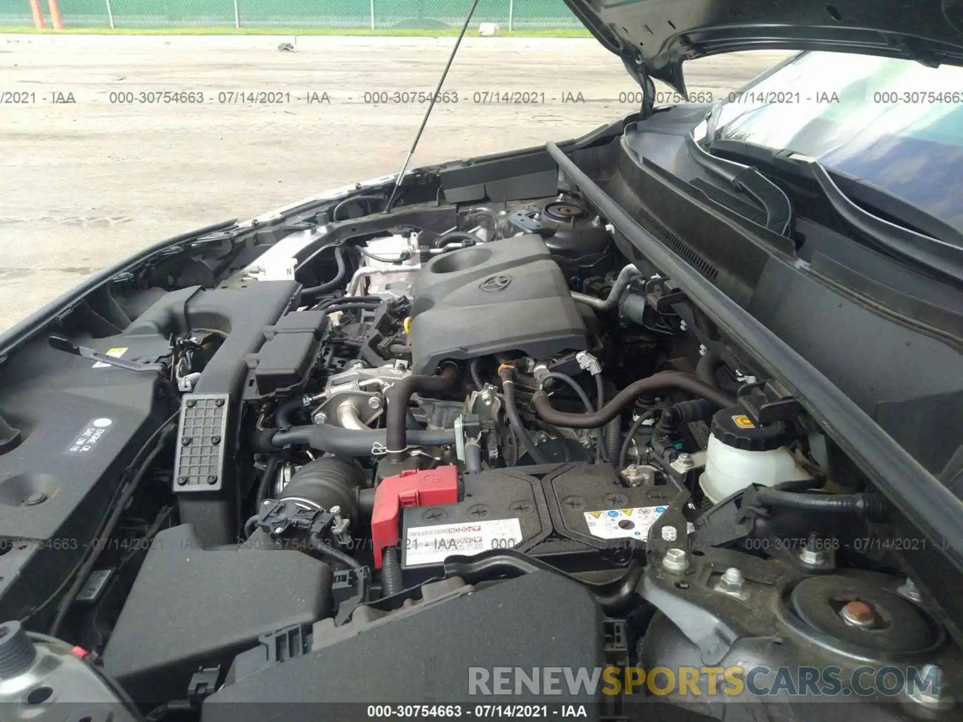 10 Photograph of a damaged car JTMG1RFV8KJ011957 TOYOTA RAV4 2019