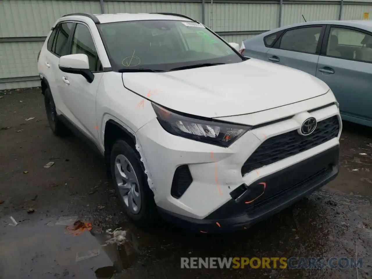 1 Фотография поврежденного автомобиля JTMG1RFV8KJ017340 TOYOTA RAV4 2019