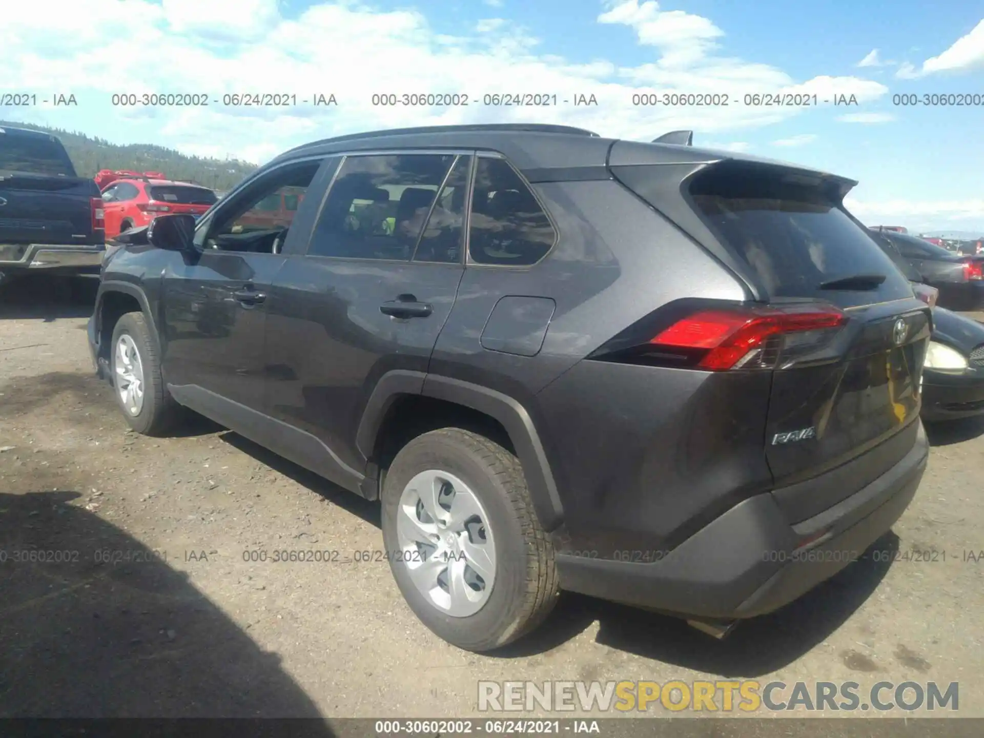 3 Photograph of a damaged car JTMG1RFV9KD033352 TOYOTA RAV4 2019