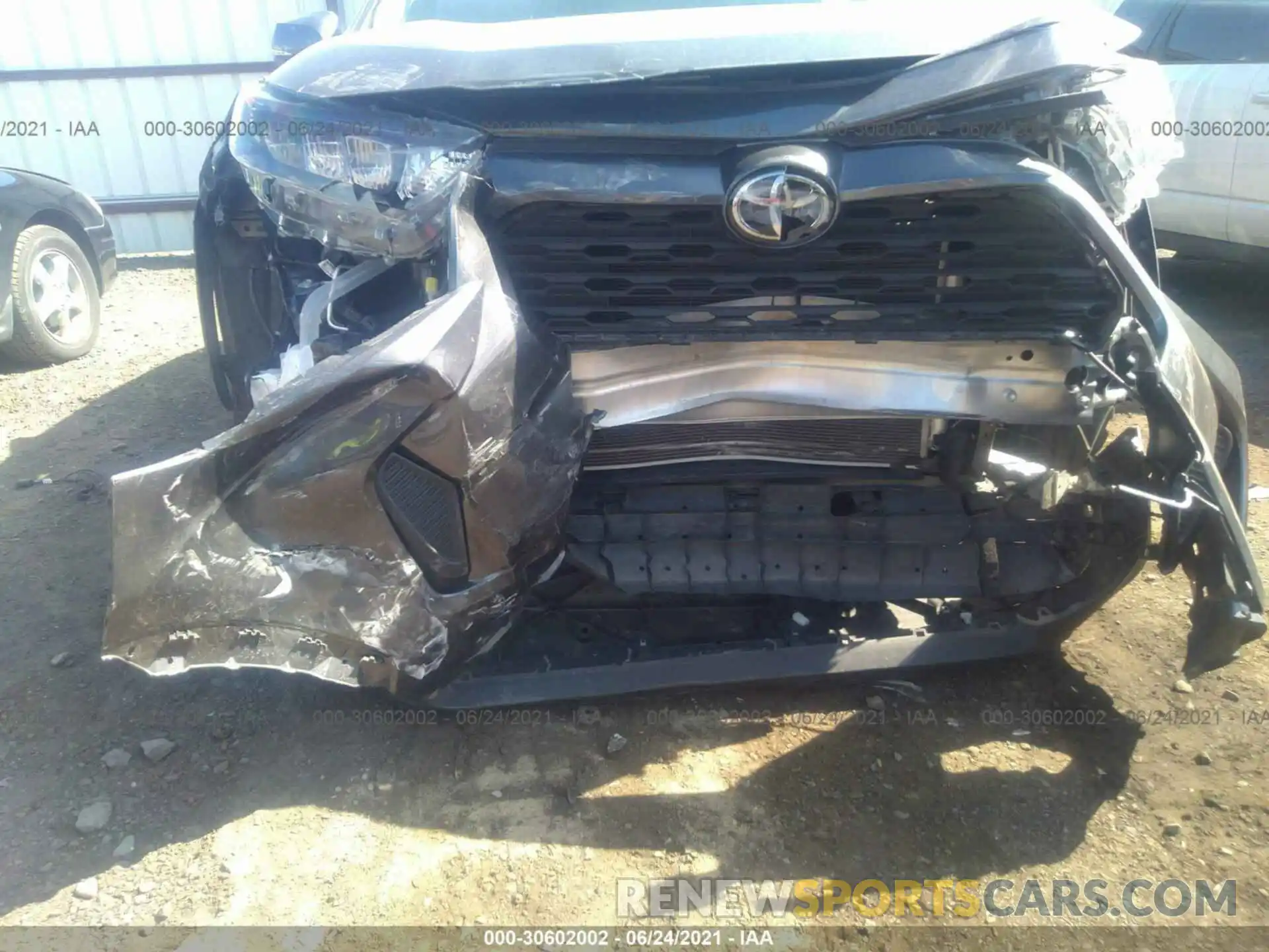 6 Photograph of a damaged car JTMG1RFV9KD033352 TOYOTA RAV4 2019