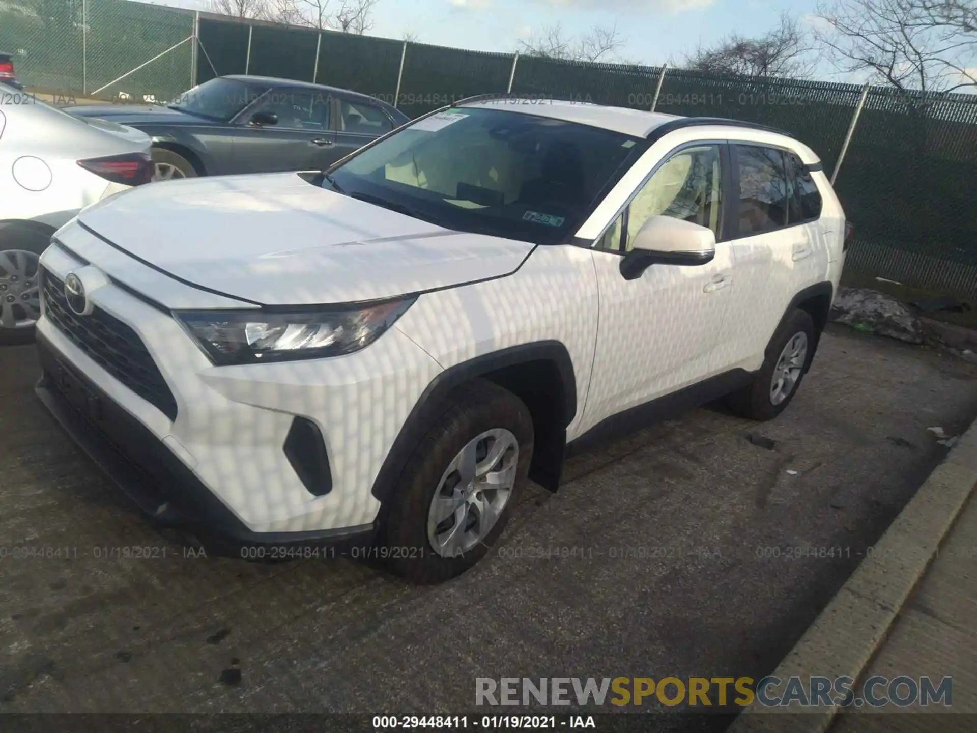 2 Photograph of a damaged car JTMG1RFV9KD508773 TOYOTA RAV4 2019