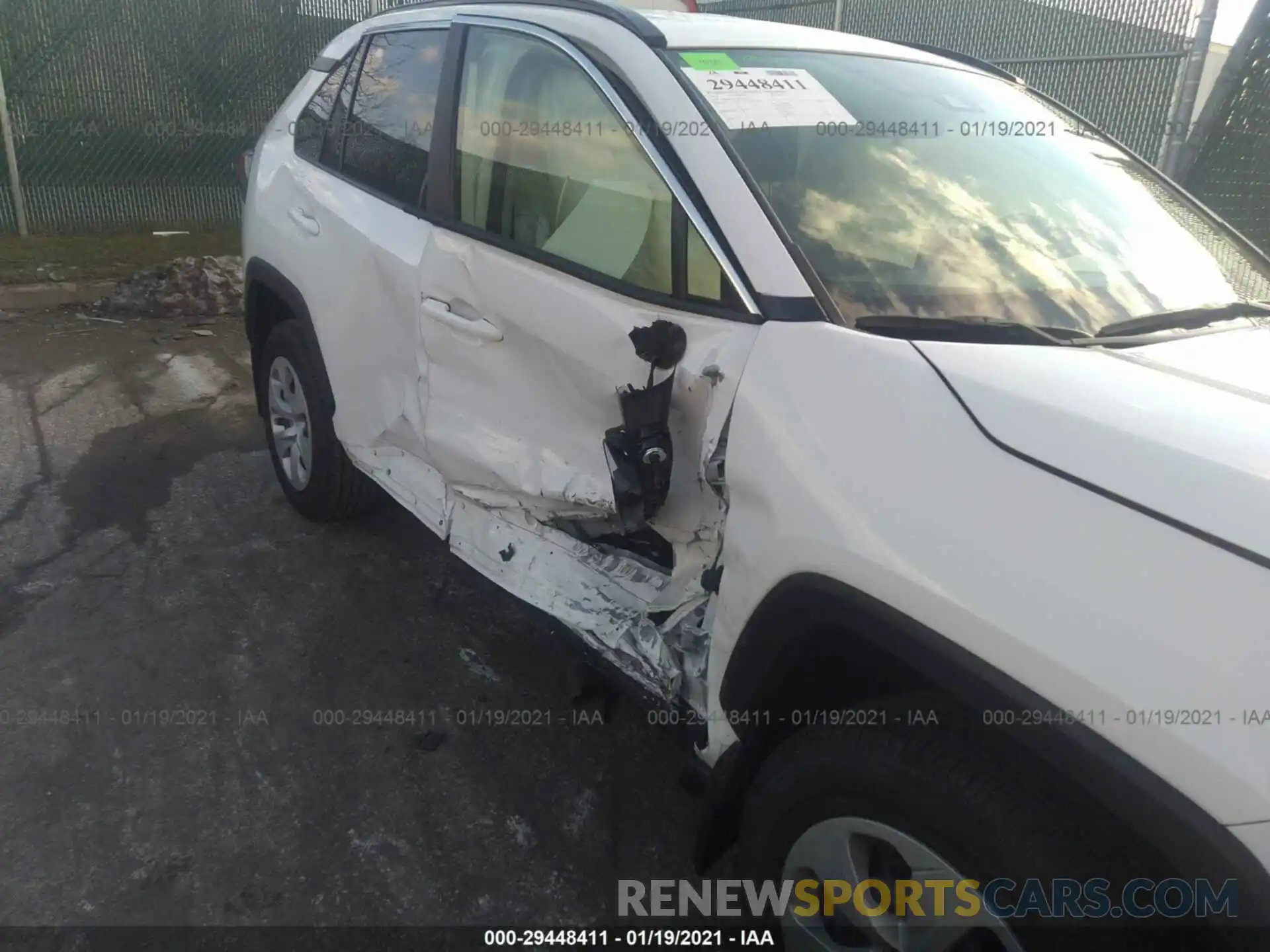 6 Photograph of a damaged car JTMG1RFV9KD508773 TOYOTA RAV4 2019