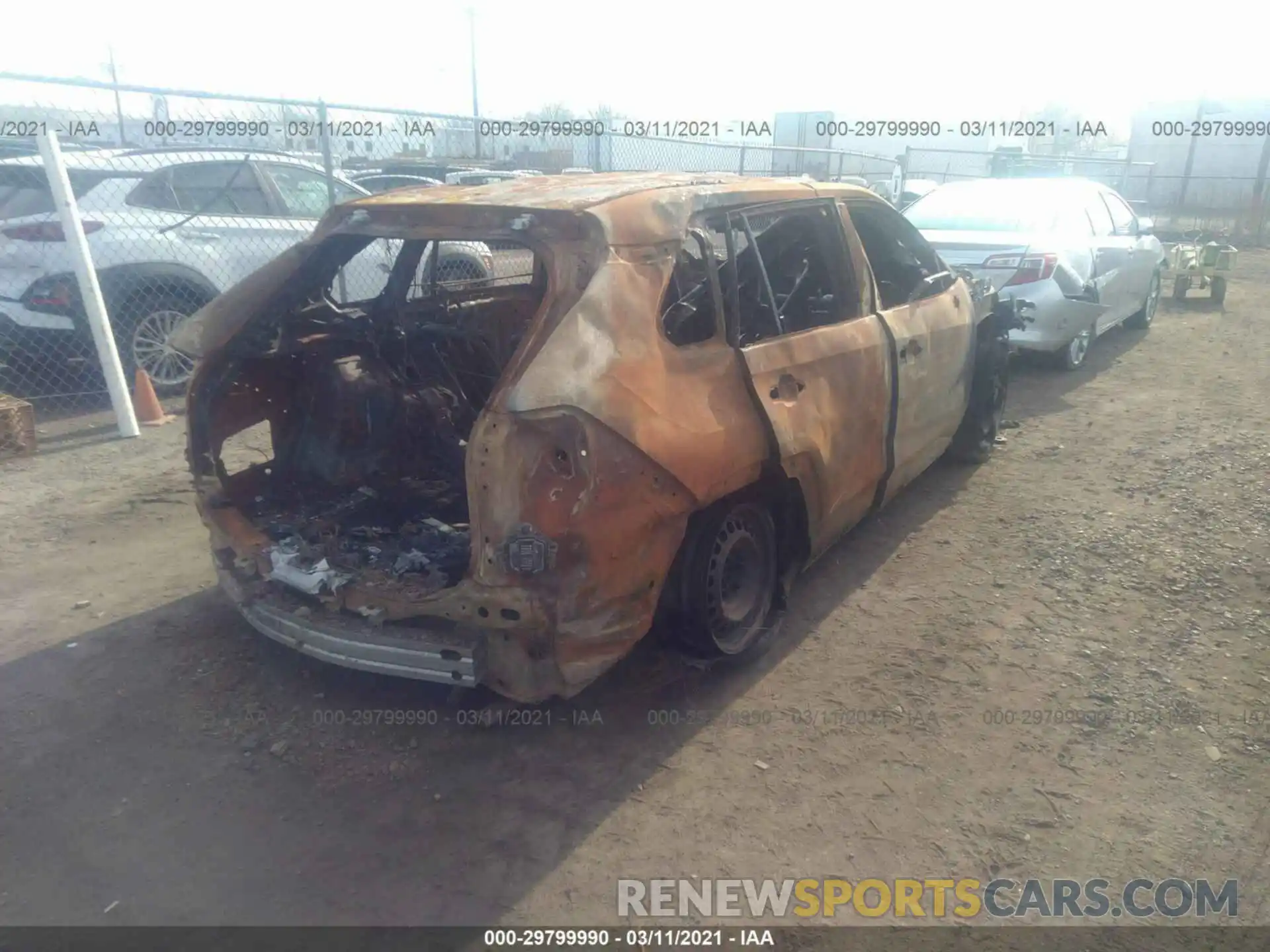 4 Photograph of a damaged car JTMG1RFV9KD509759 TOYOTA RAV4 2019