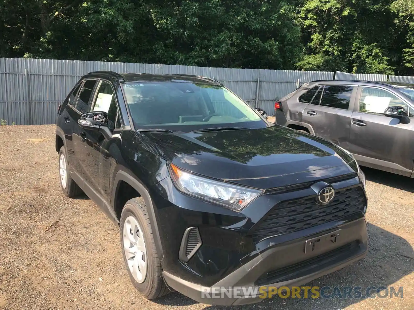 1 Фотография поврежденного автомобиля JTMG1RFV9KD517893 TOYOTA RAV4 2019