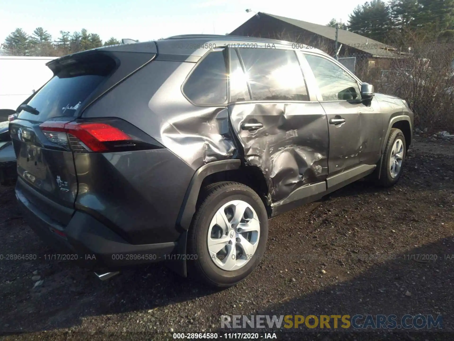 4 Photograph of a damaged car JTMG1RFV9KJ004533 TOYOTA RAV4 2019