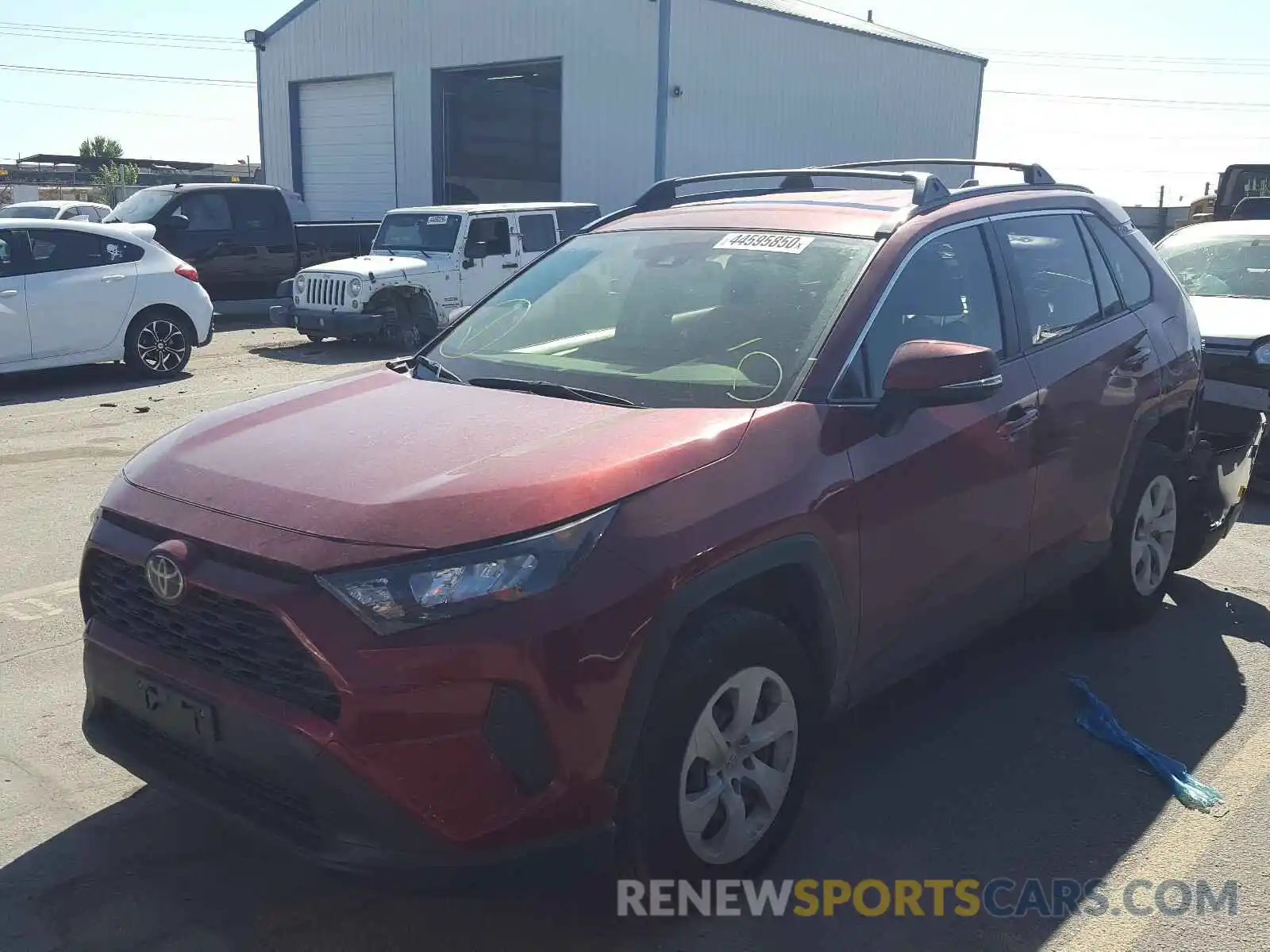 2 Photograph of a damaged car JTMG1RFV9KJ005343 TOYOTA RAV4 2019