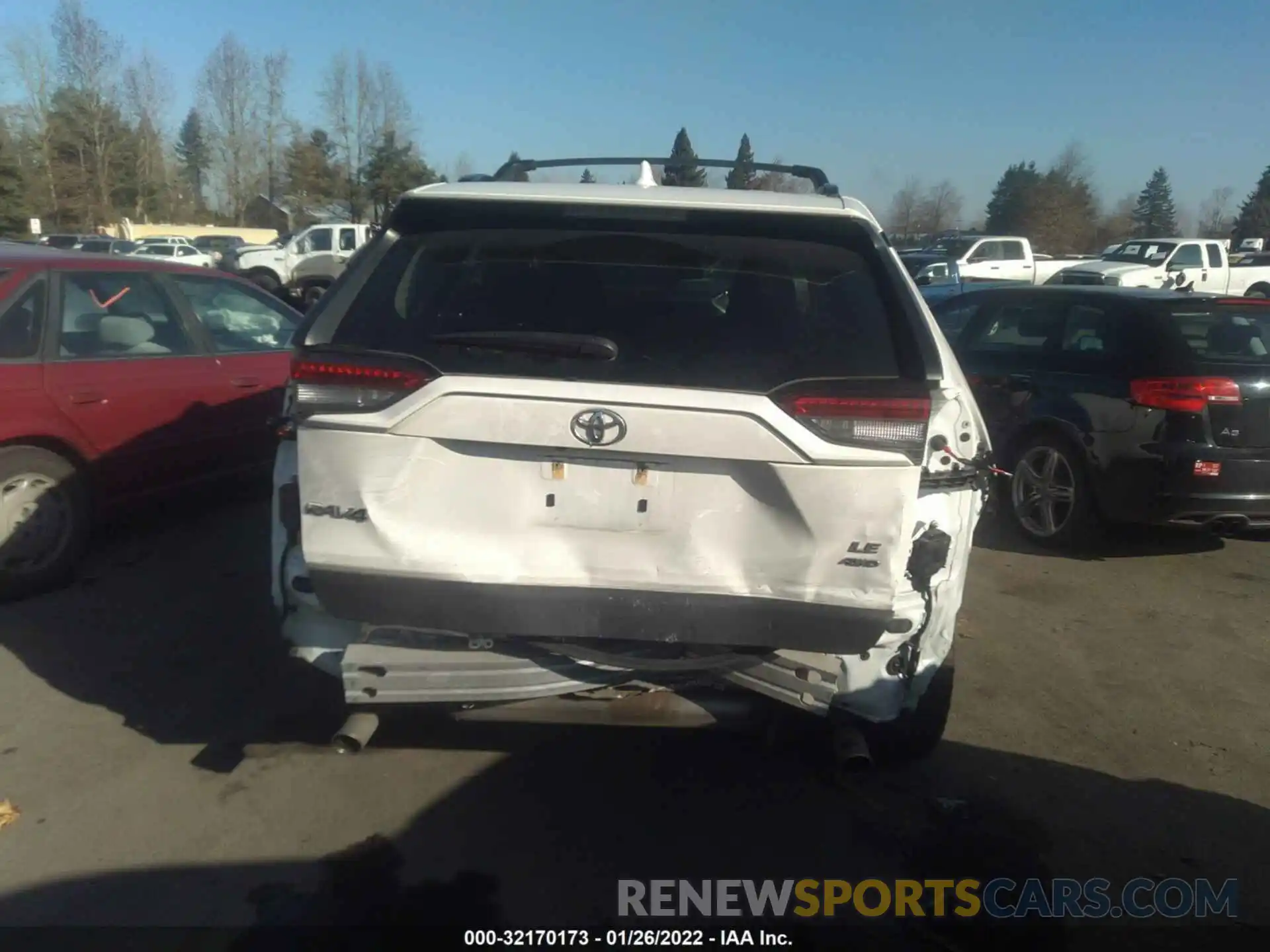 6 Photograph of a damaged car JTMG1RFV9KJ020702 TOYOTA RAV4 2019