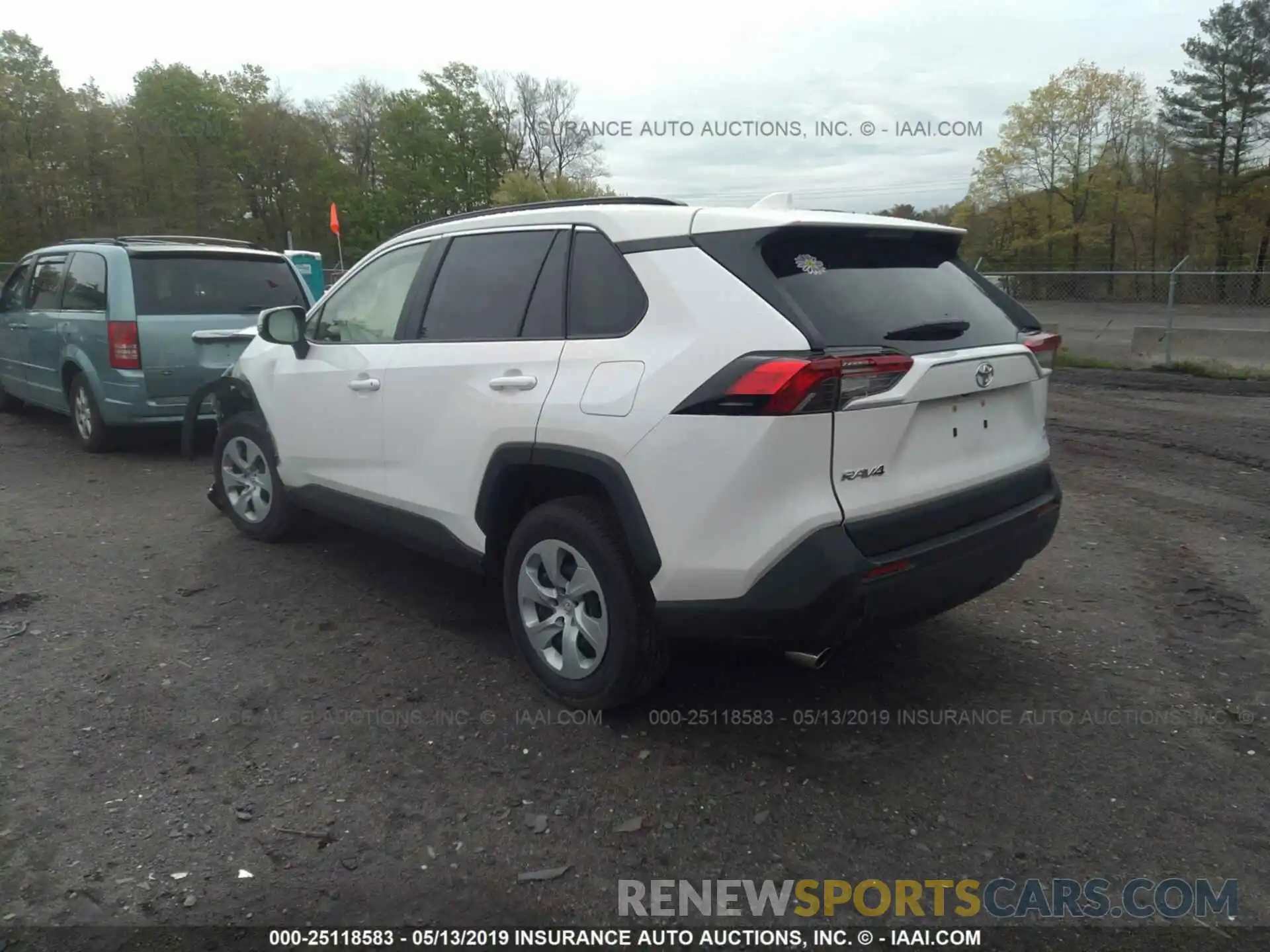 3 Photograph of a damaged car JTMG1RFVXKD007875 TOYOTA RAV4 2019