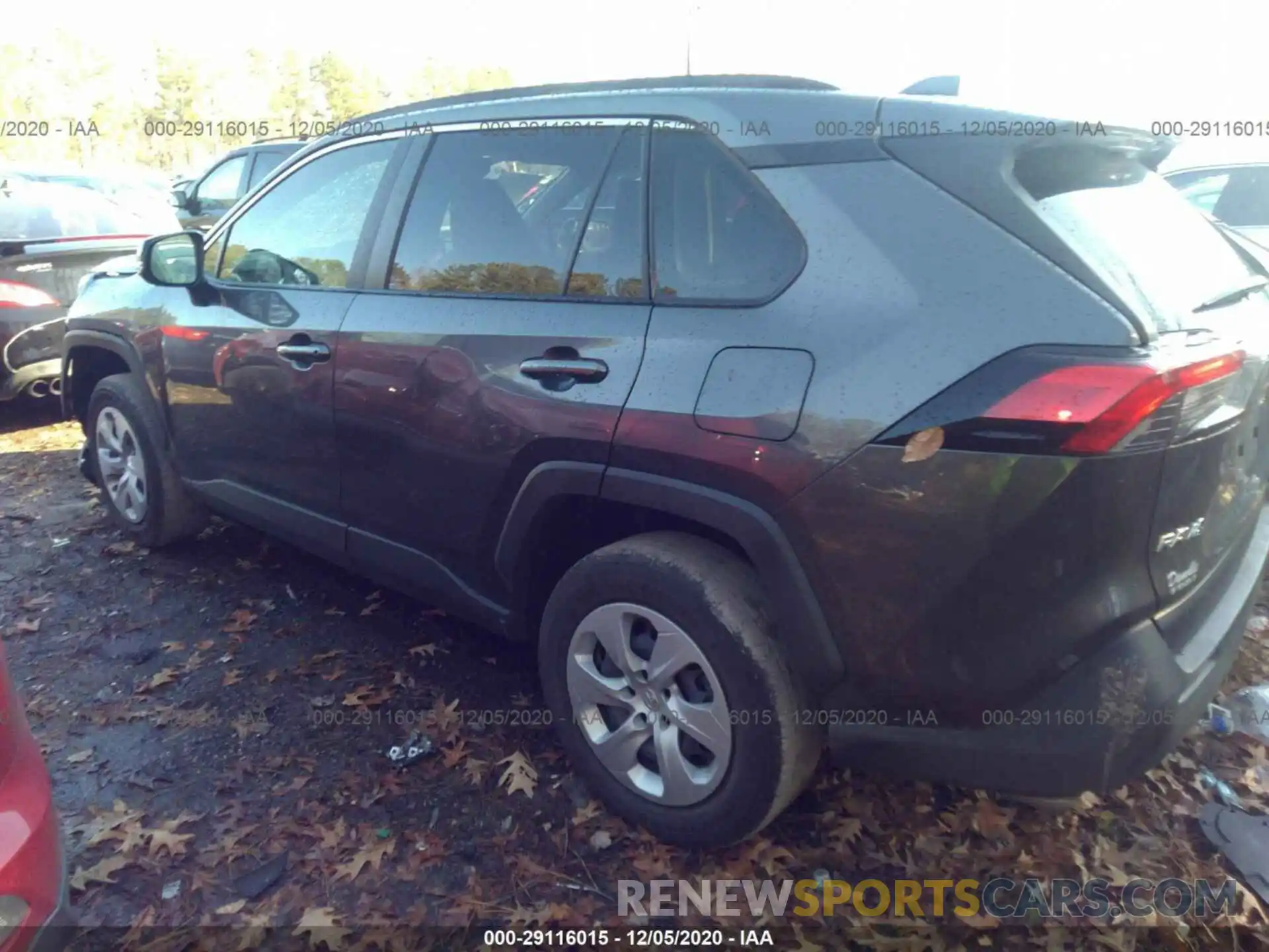 3 Photograph of a damaged car JTMG1RFVXKJ012883 TOYOTA RAV4 2019