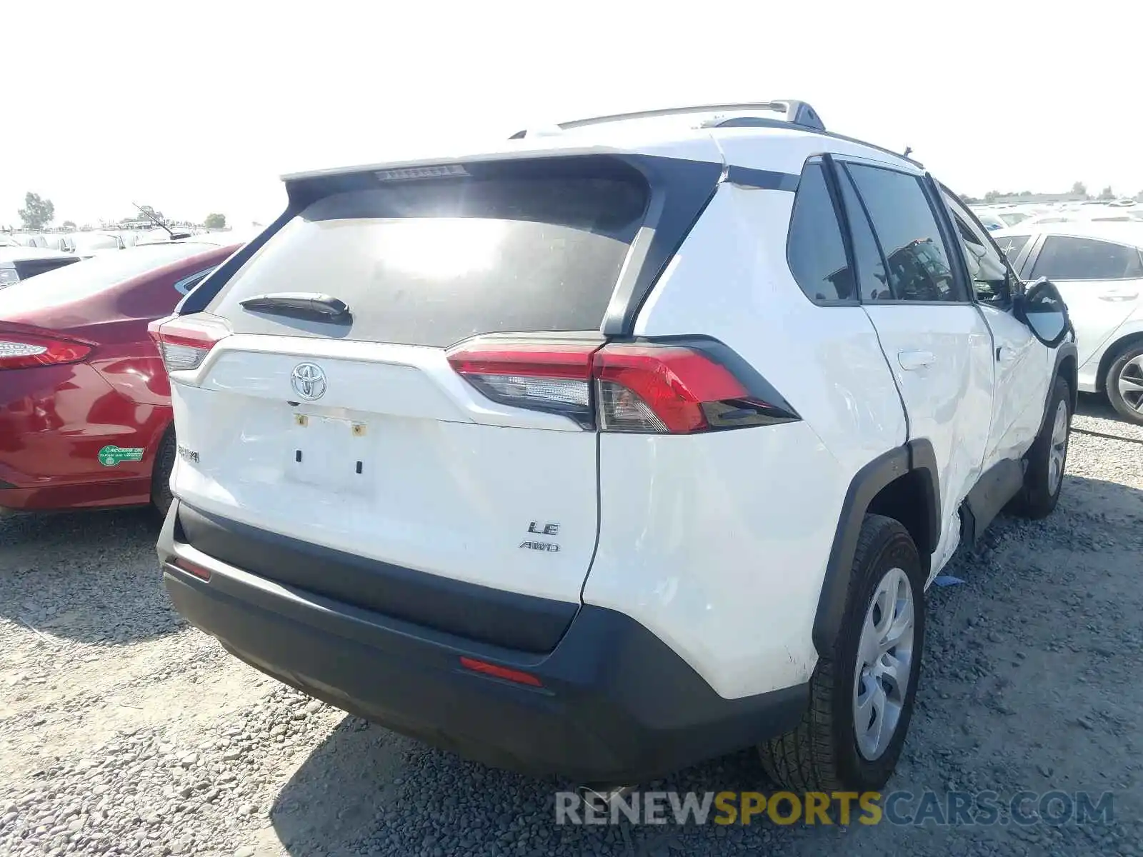 4 Photograph of a damaged car JTMG1RFVXKJ014486 TOYOTA RAV4 2019