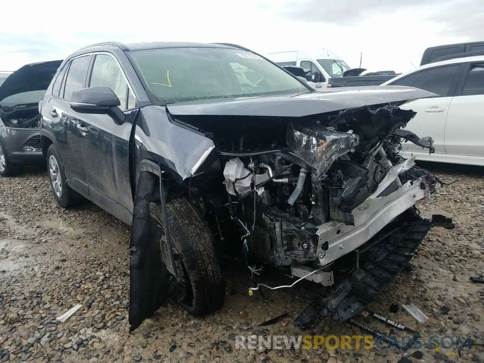 1 Photograph of a damaged car JTMG1RFVXKJ020157 TOYOTA RAV4 2019