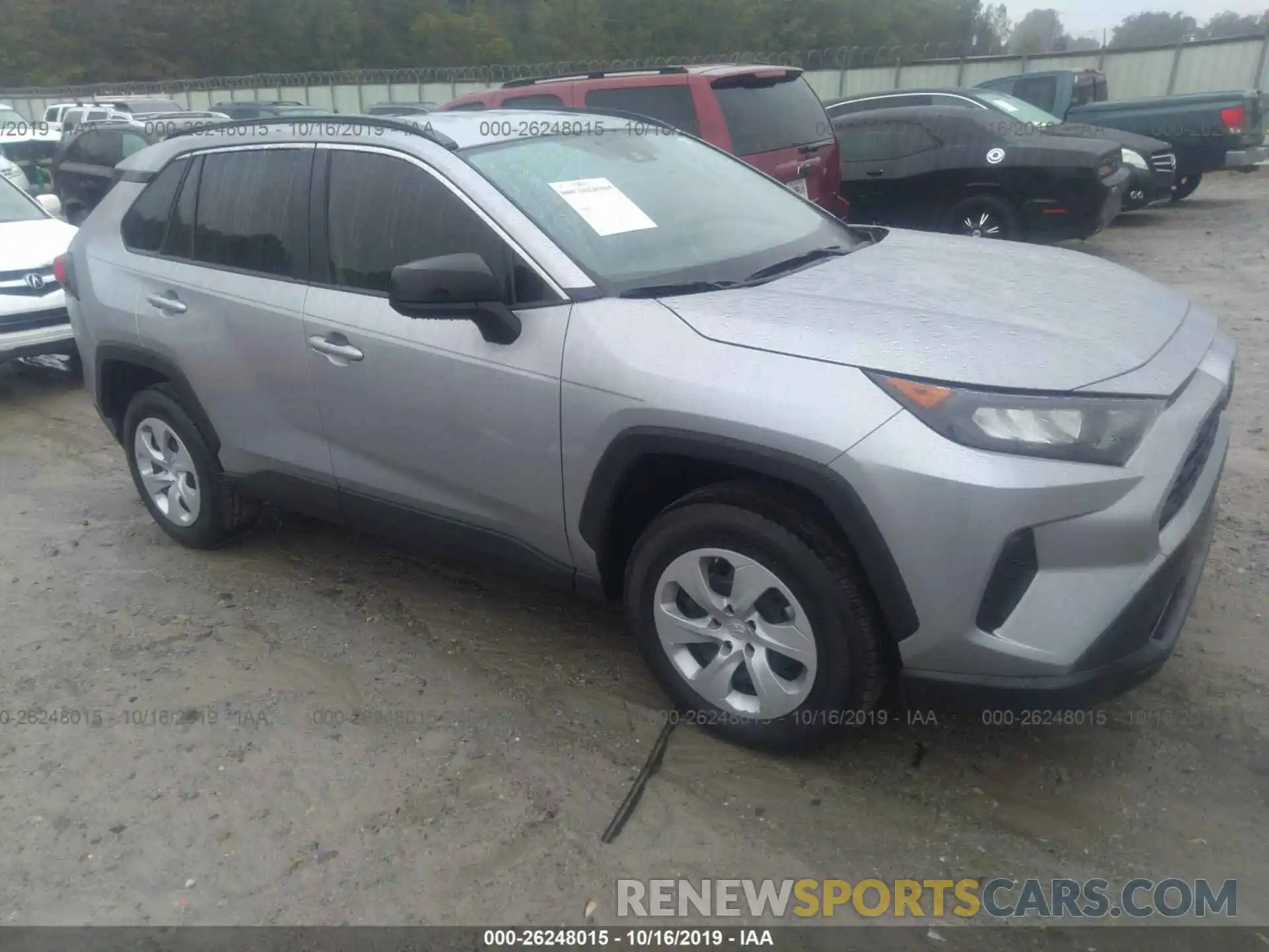 1 Photograph of a damaged car JTMH1RFV0KD008215 TOYOTA RAV4 2019