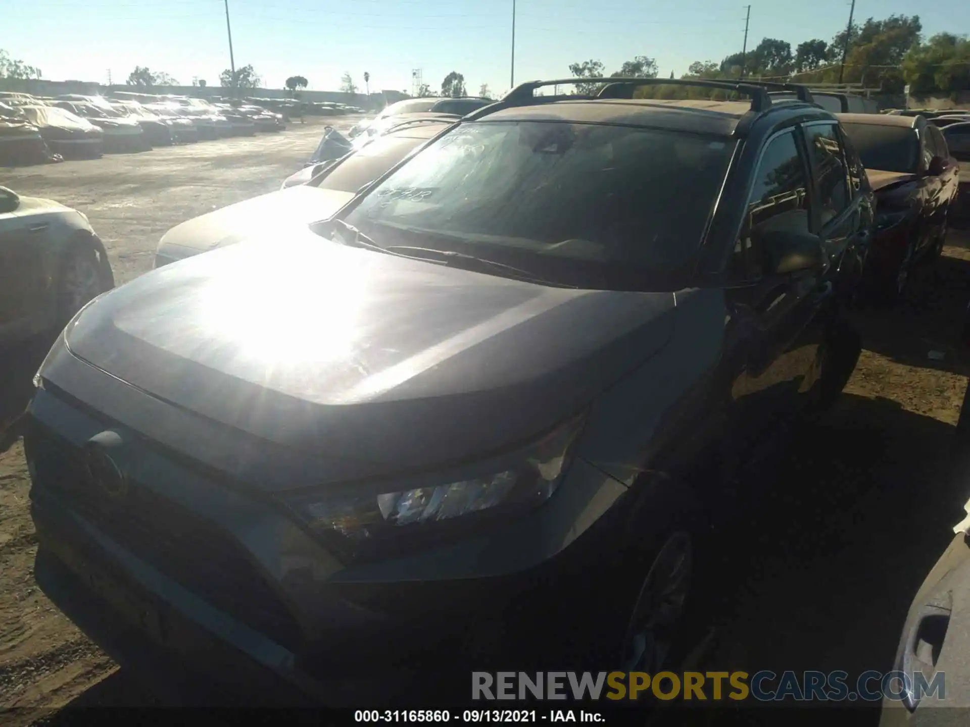 2 Photograph of a damaged car JTMH1RFV0KD010322 TOYOTA RAV4 2019