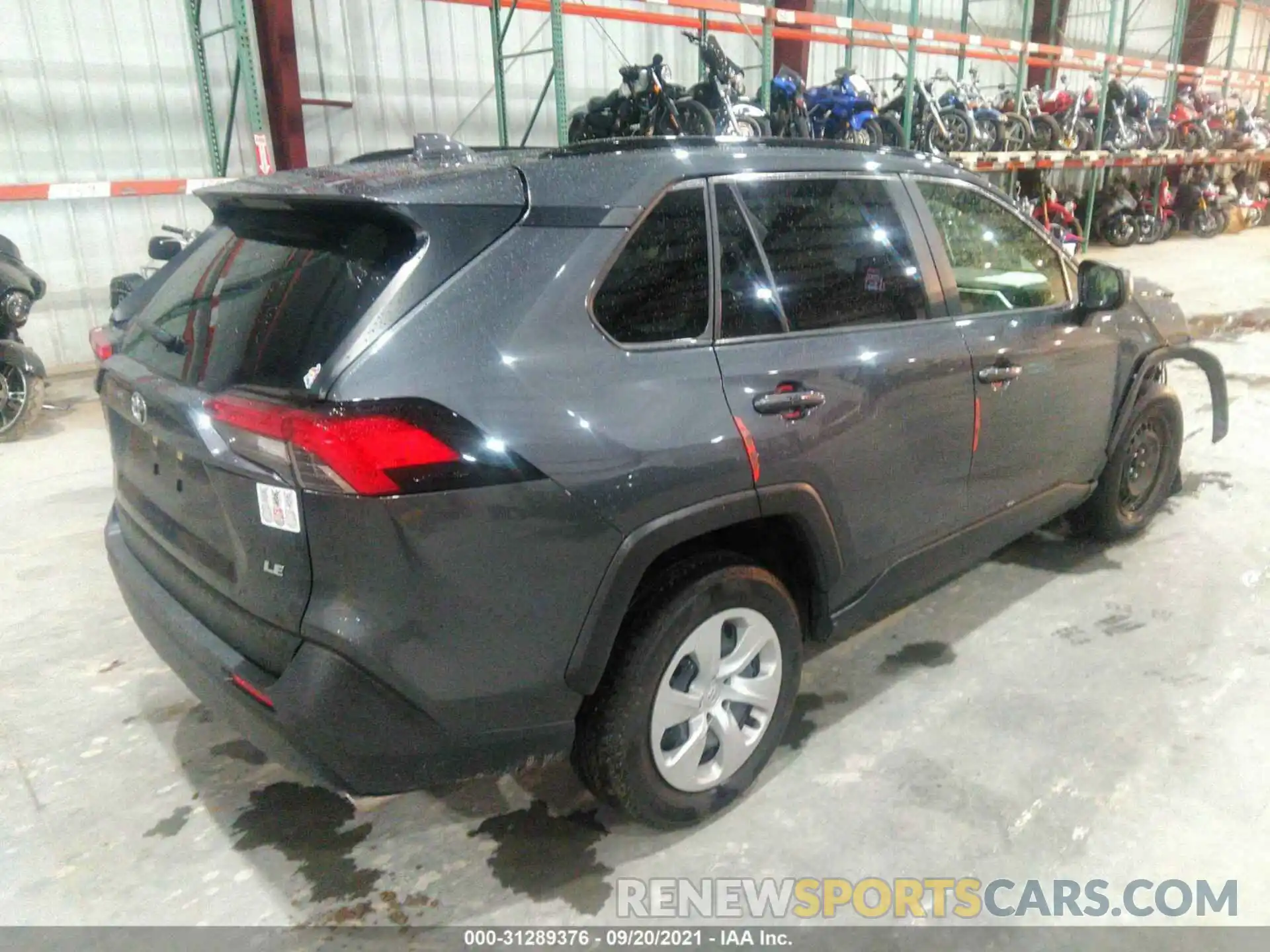 4 Photograph of a damaged car JTMH1RFV0KD032708 TOYOTA RAV4 2019