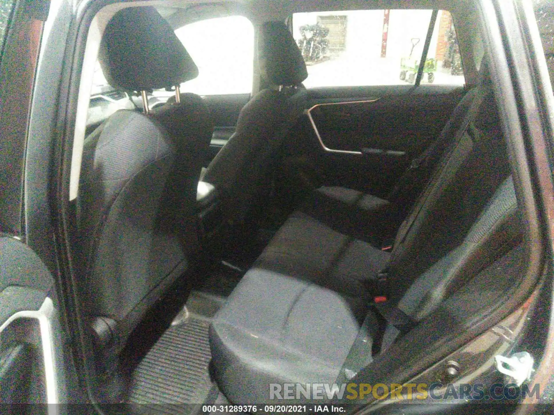 8 Фотография поврежденного автомобиля JTMH1RFV0KD032708 TOYOTA RAV4 2019