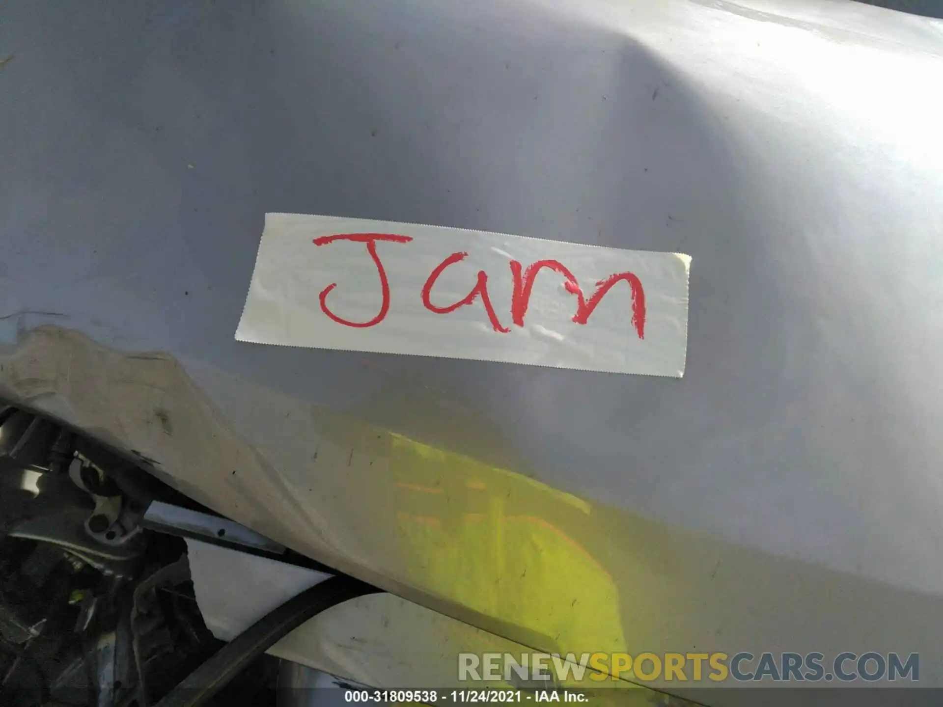 10 Photograph of a damaged car JTMH1RFV0KD032787 TOYOTA RAV4 2019