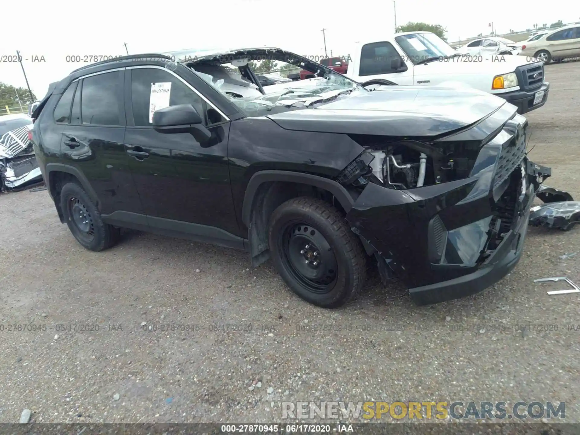 1 Photograph of a damaged car JTMH1RFV0KD041361 TOYOTA RAV4 2019