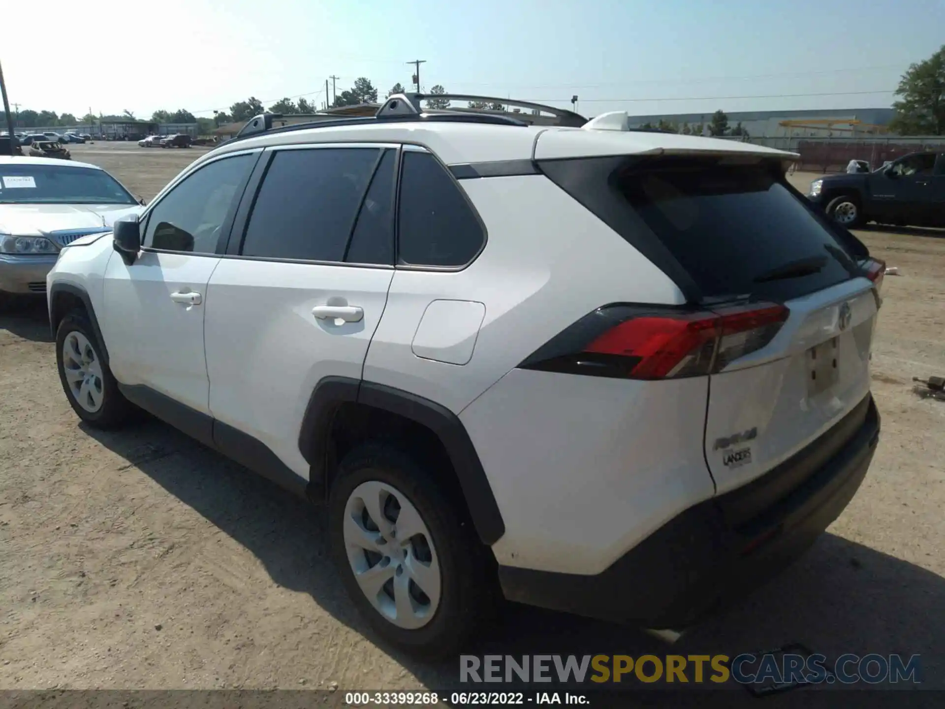 3 Фотография поврежденного автомобиля JTMH1RFV0KD500176 TOYOTA RAV4 2019