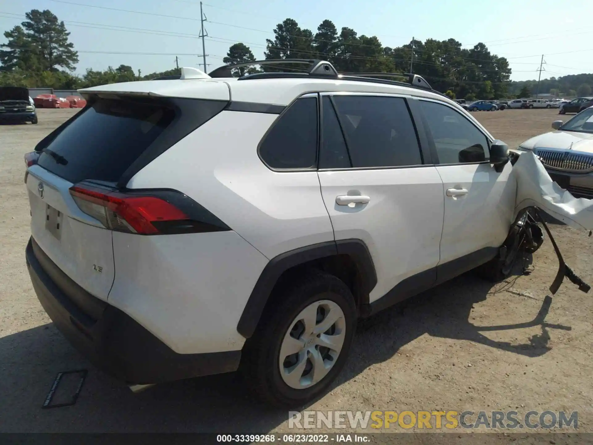 4 Фотография поврежденного автомобиля JTMH1RFV0KD500176 TOYOTA RAV4 2019