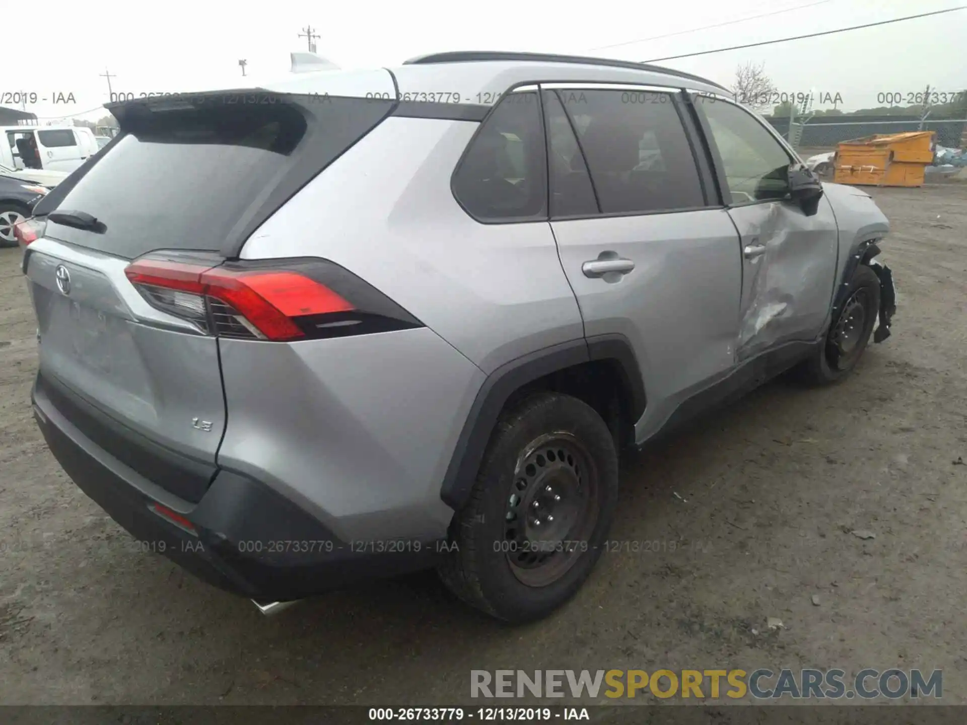 4 Photograph of a damaged car JTMH1RFV0KD506401 TOYOTA RAV4 2019