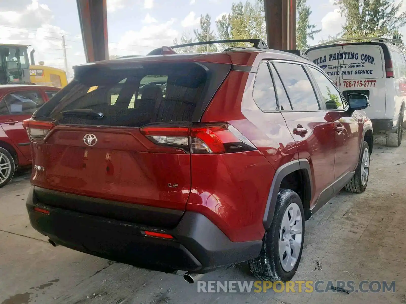 4 Photograph of a damaged car JTMH1RFV0KJ002786 TOYOTA RAV4 2019