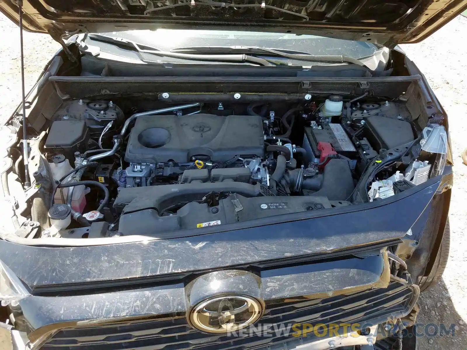 7 Photograph of a damaged car JTMH1RFV0KJ003985 TOYOTA RAV4 2019