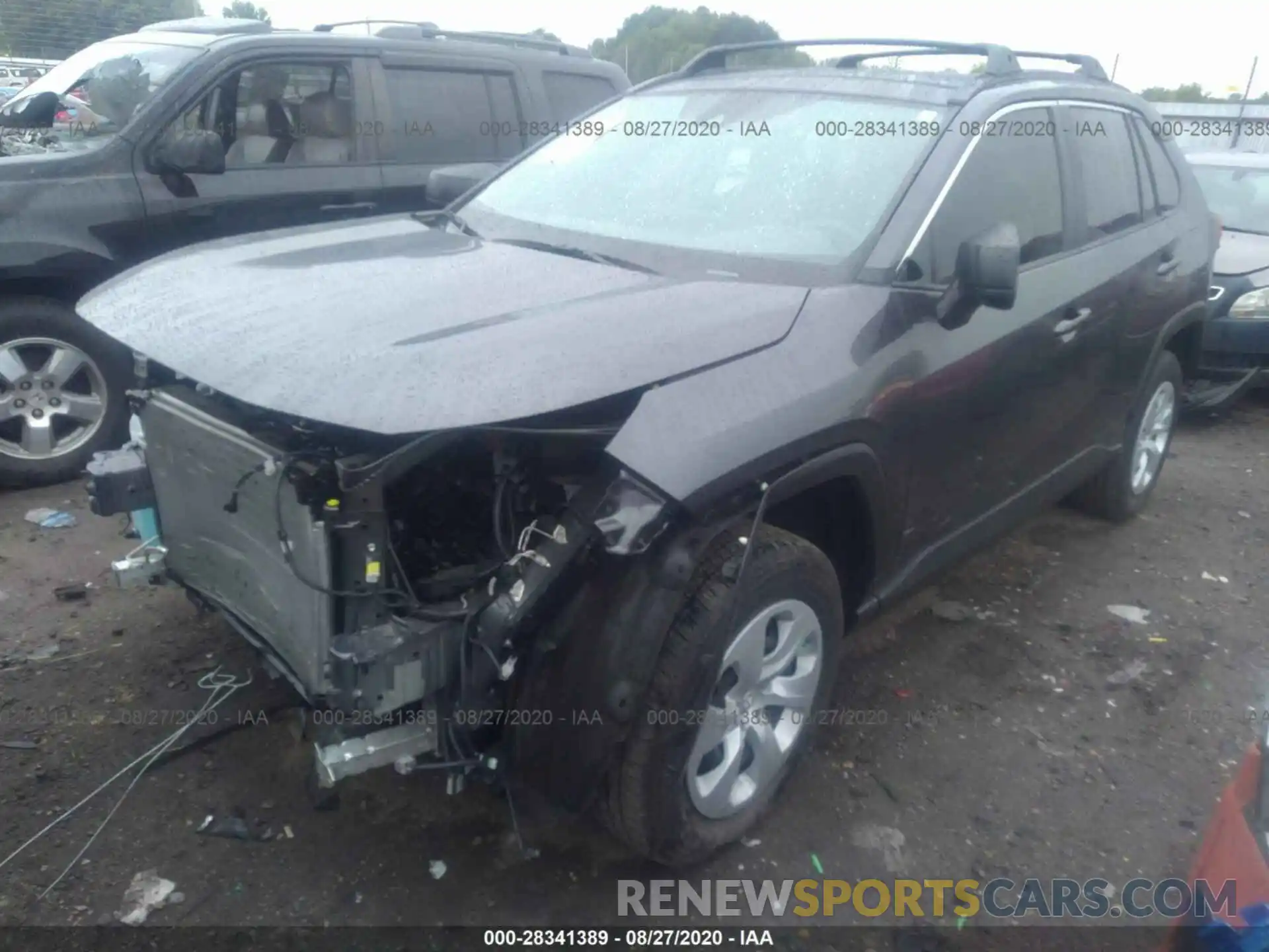 2 Photograph of a damaged car JTMH1RFV0KJ006014 TOYOTA RAV4 2019