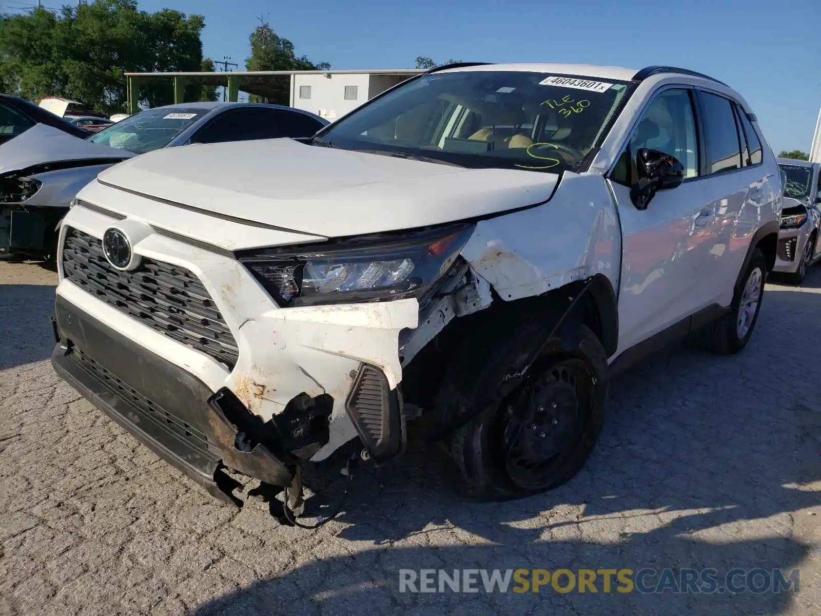 2 Photograph of a damaged car JTMH1RFV1KD004433 TOYOTA RAV4 2019