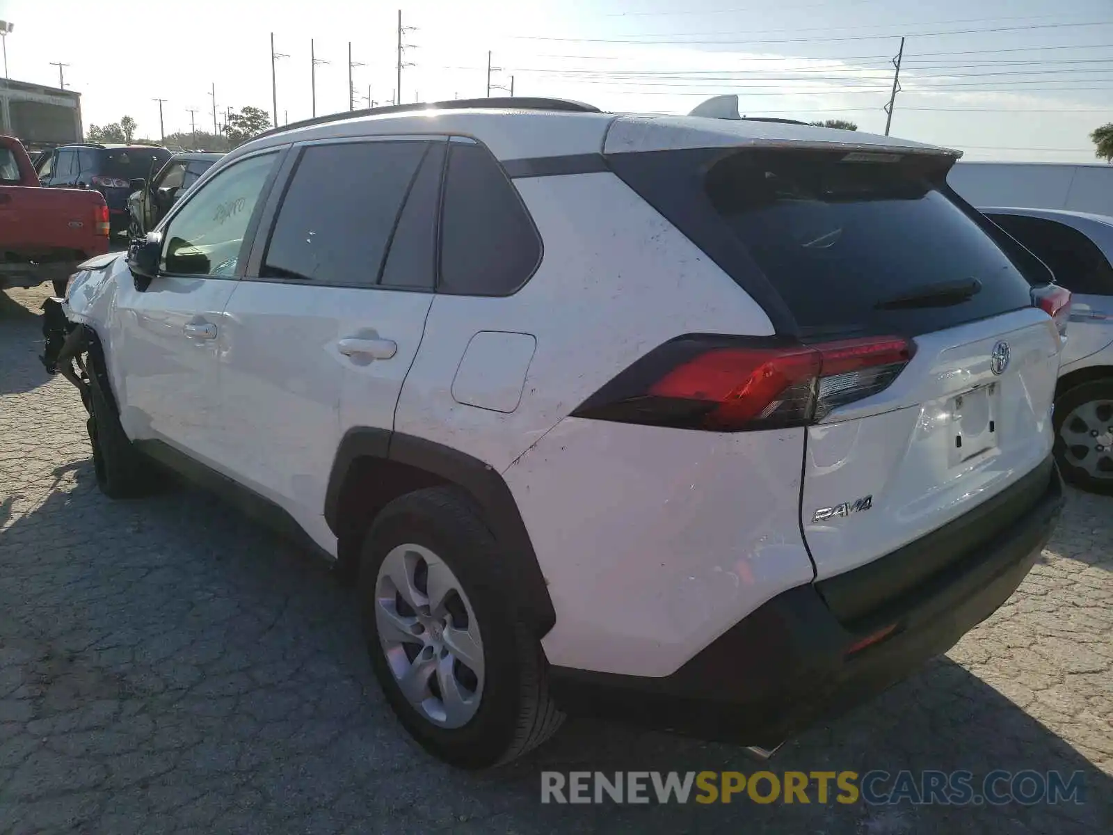 3 Photograph of a damaged car JTMH1RFV1KD004433 TOYOTA RAV4 2019