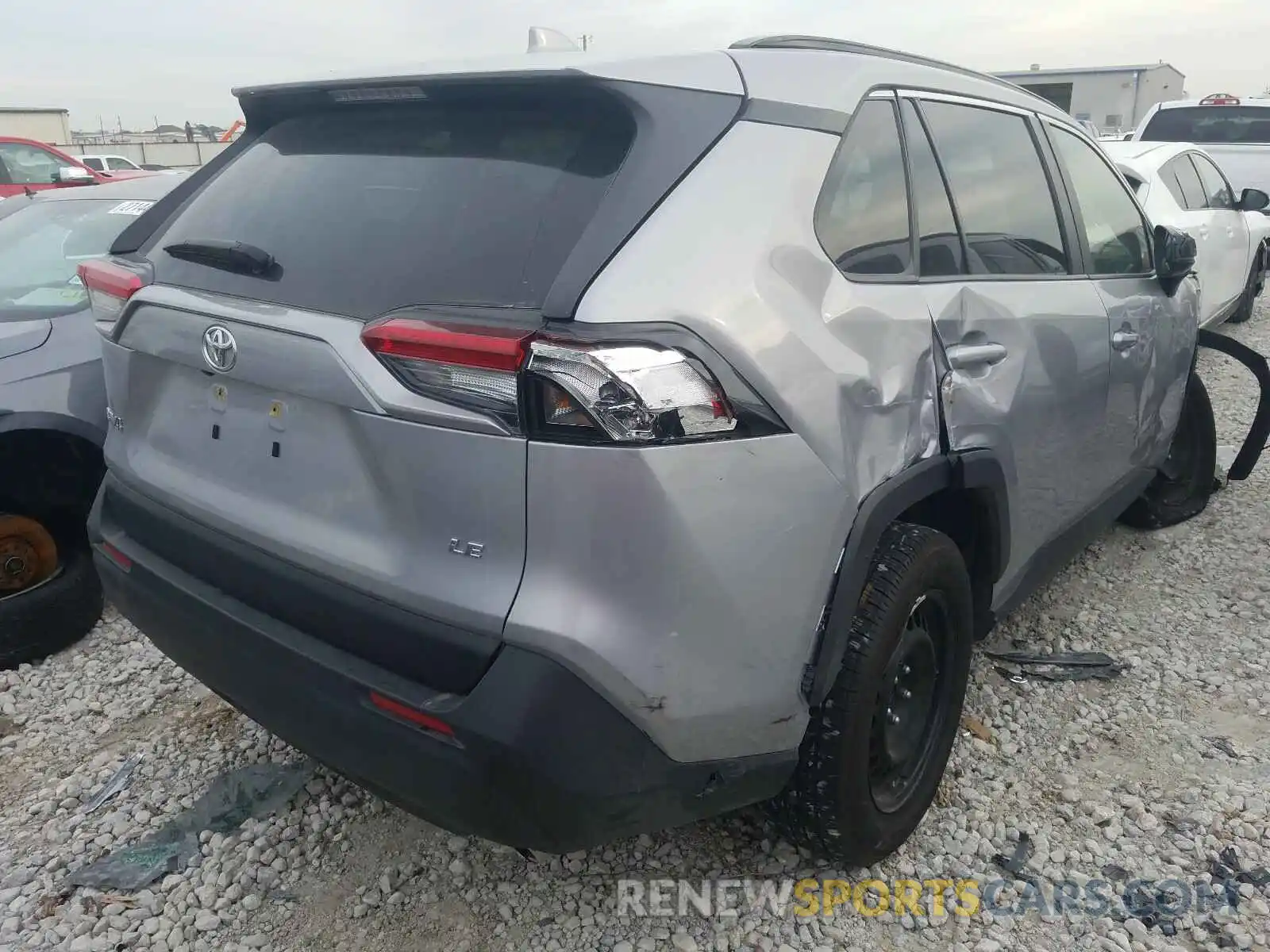 4 Фотография поврежденного автомобиля JTMH1RFV1KD008983 TOYOTA RAV4 2019