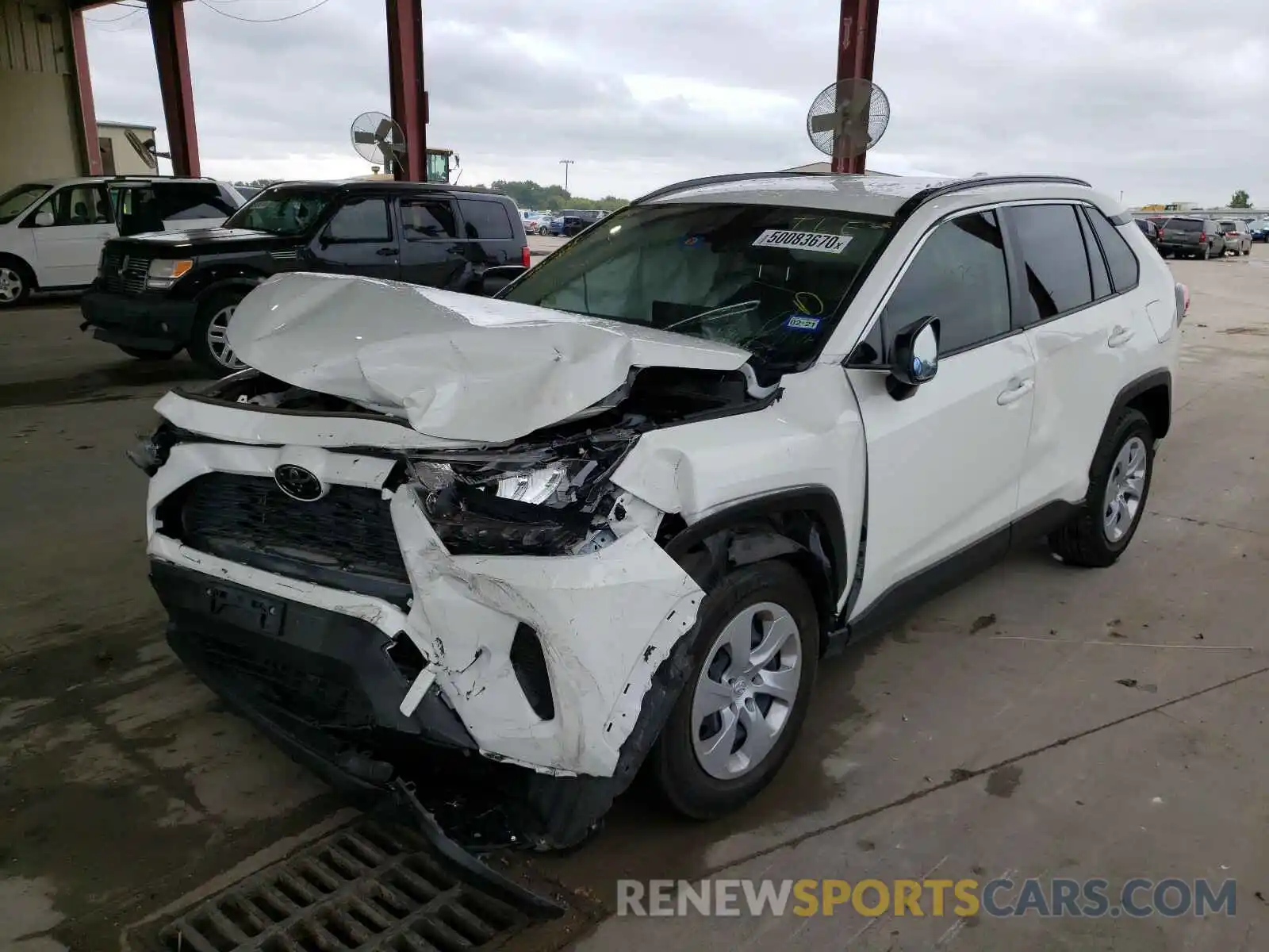 2 Photograph of a damaged car JTMH1RFV1KD500655 TOYOTA RAV4 2019