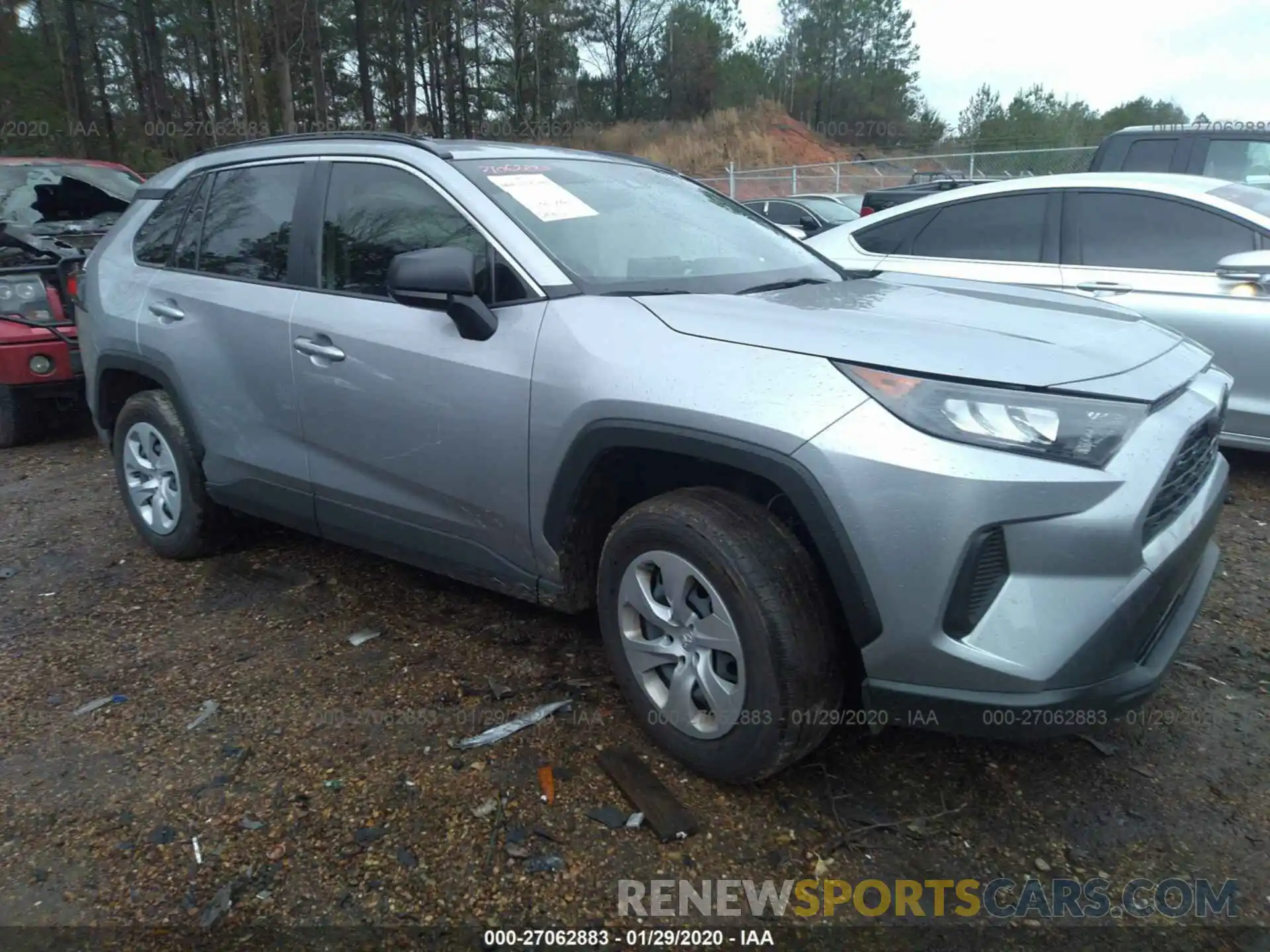 1 Photograph of a damaged car JTMH1RFV1KD509758 TOYOTA RAV4 2019