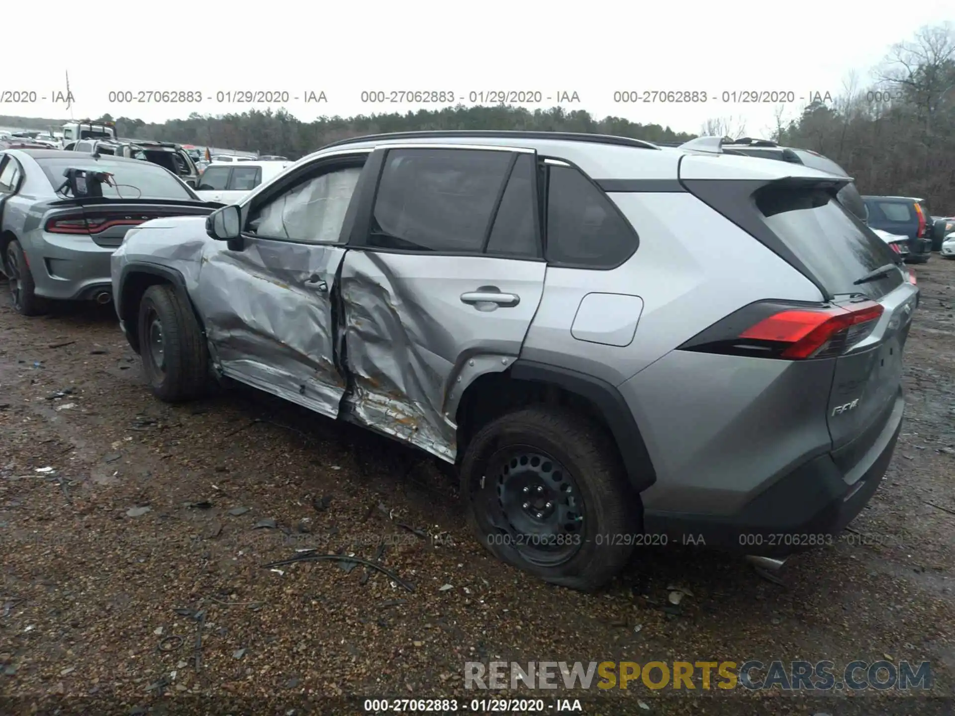 3 Фотография поврежденного автомобиля JTMH1RFV1KD509758 TOYOTA RAV4 2019