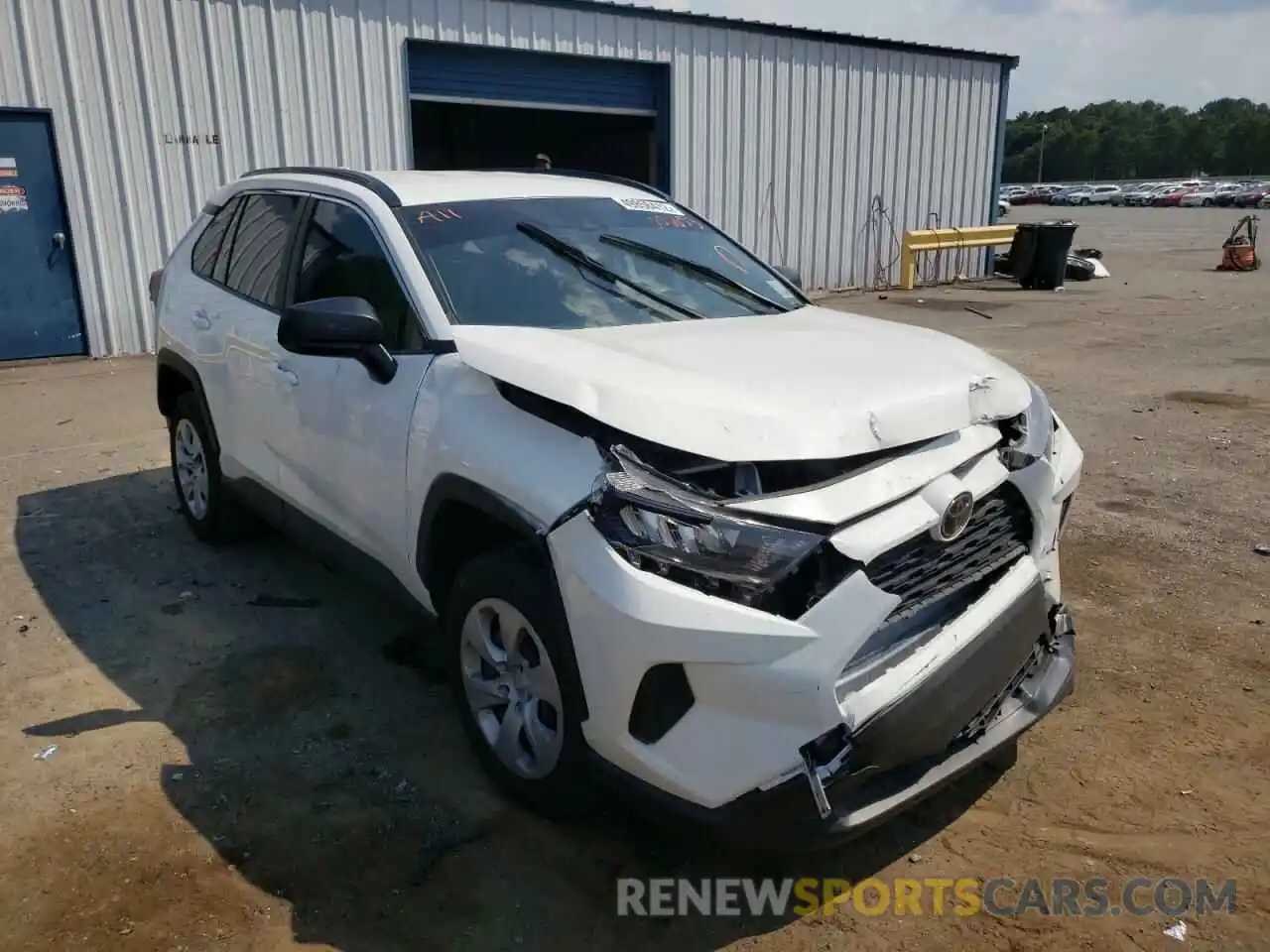 1 Photograph of a damaged car JTMH1RFV1KJ006653 TOYOTA RAV4 2019