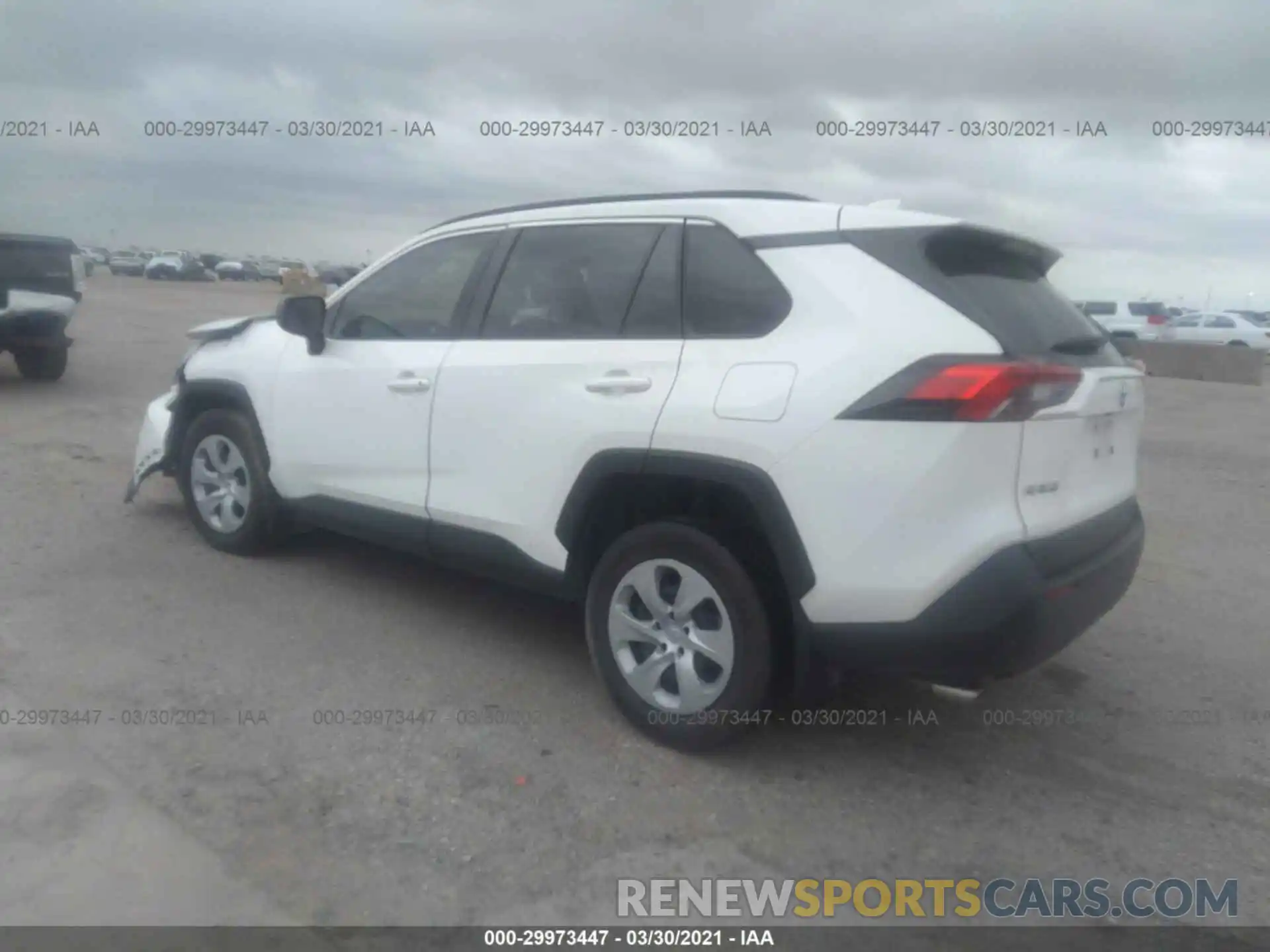 3 Photograph of a damaged car JTMH1RFV1KJ008032 TOYOTA RAV4 2019