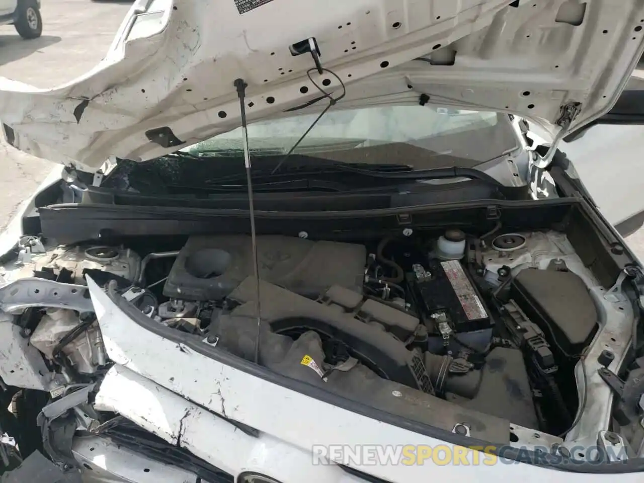 7 Photograph of a damaged car JTMH1RFV1KJ008418 TOYOTA RAV4 2019