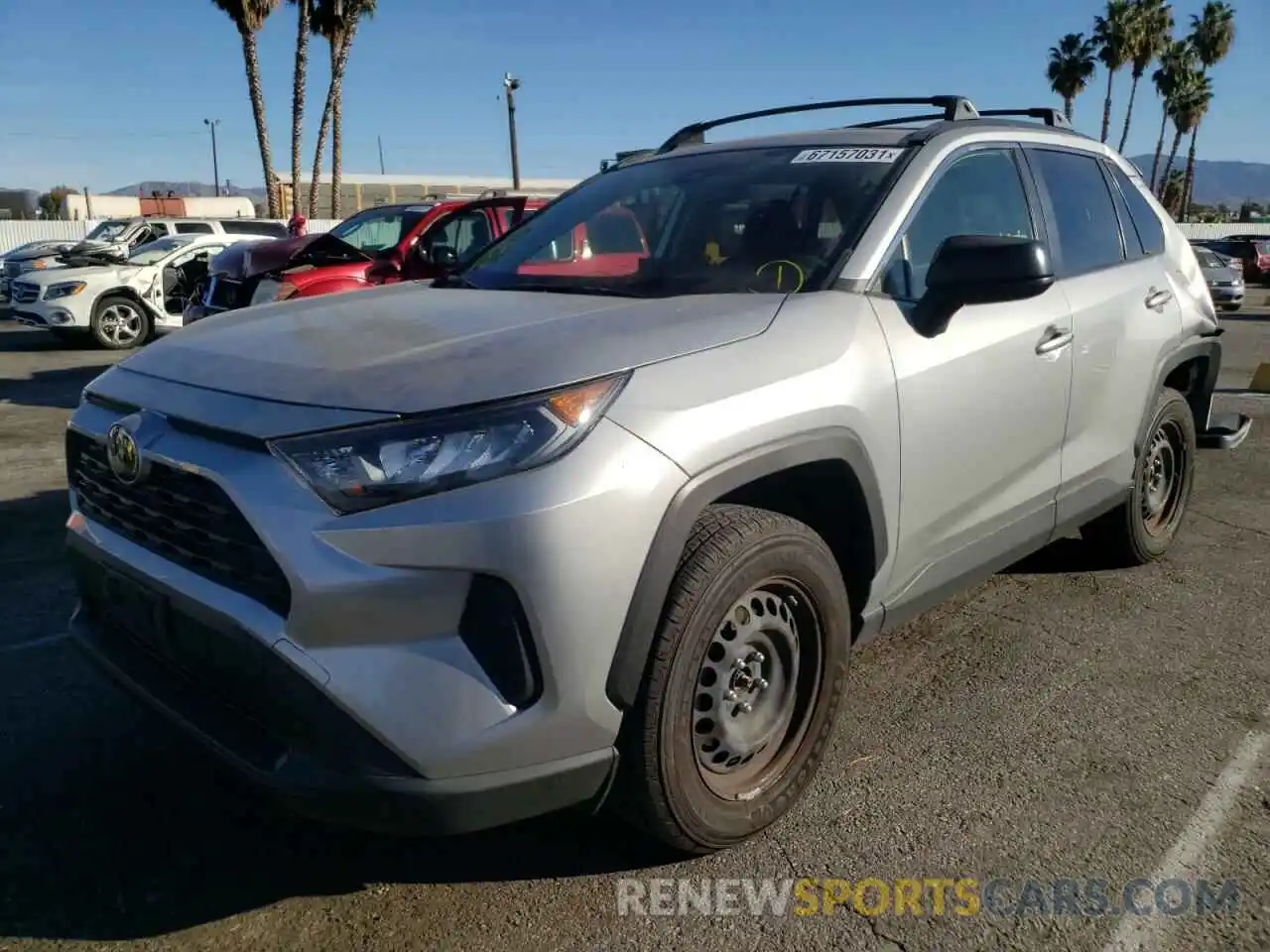 2 Photograph of a damaged car JTMH1RFV1KJ008676 TOYOTA RAV4 2019