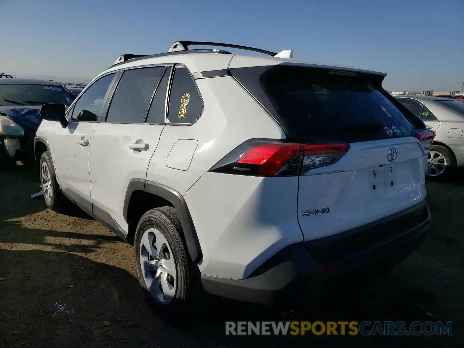 3 Photograph of a damaged car JTMH1RFV1KJ010265 TOYOTA RAV4 2019