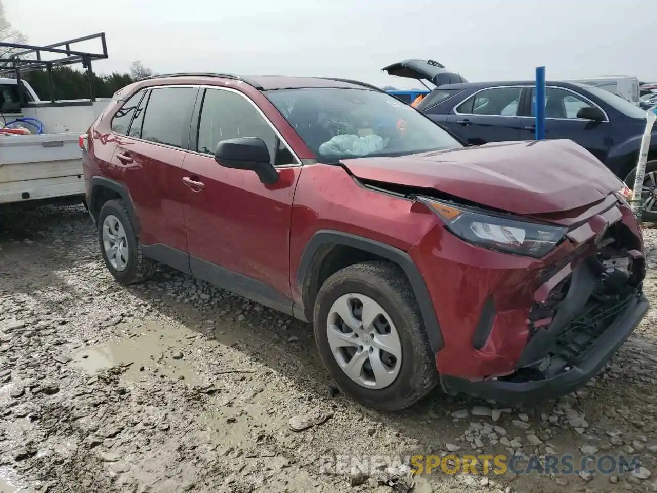 4 Photograph of a damaged car JTMH1RFV2KD005977 TOYOTA RAV4 2019