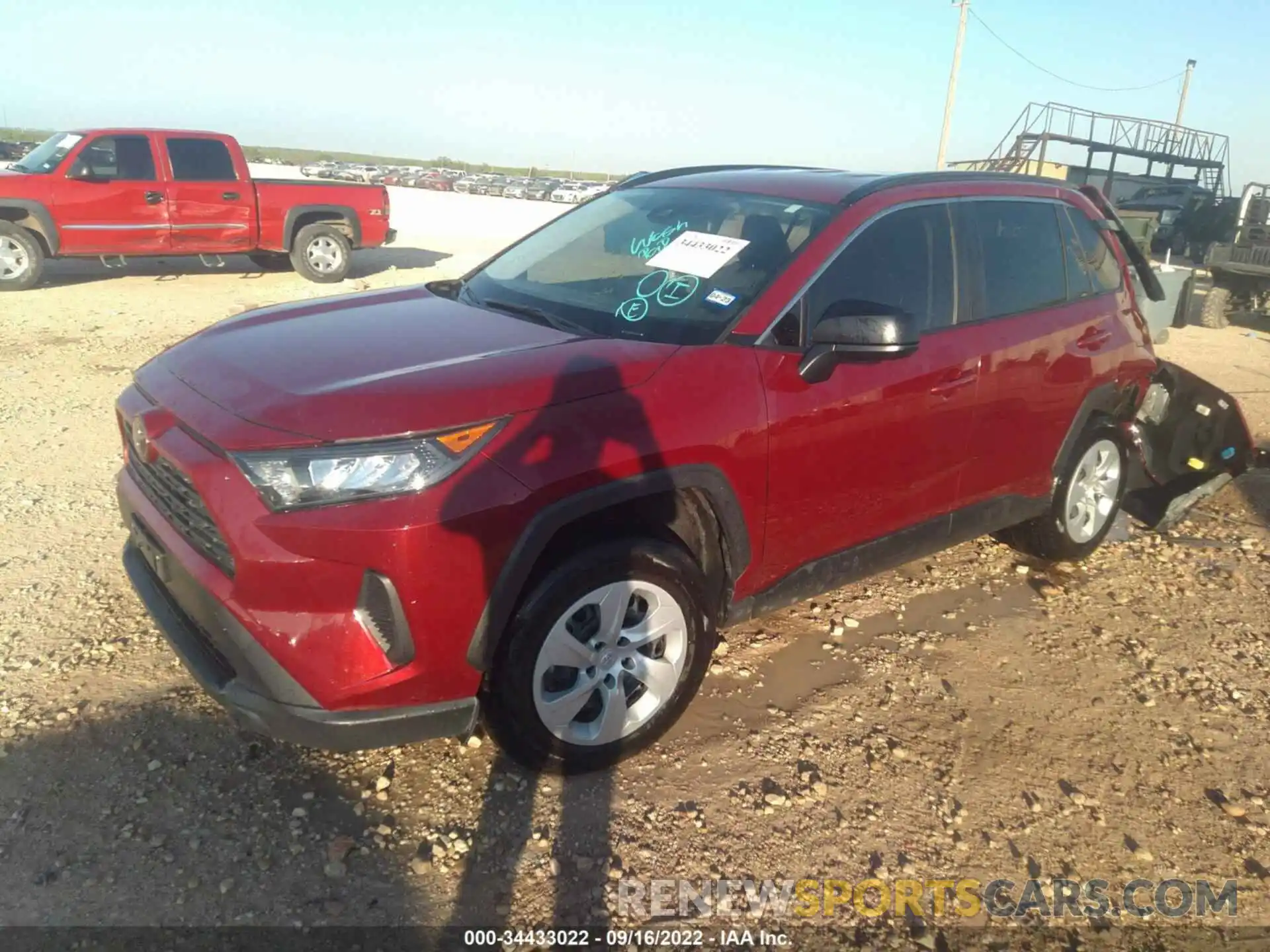 2 Photograph of a damaged car JTMH1RFV2KD006661 TOYOTA RAV4 2019