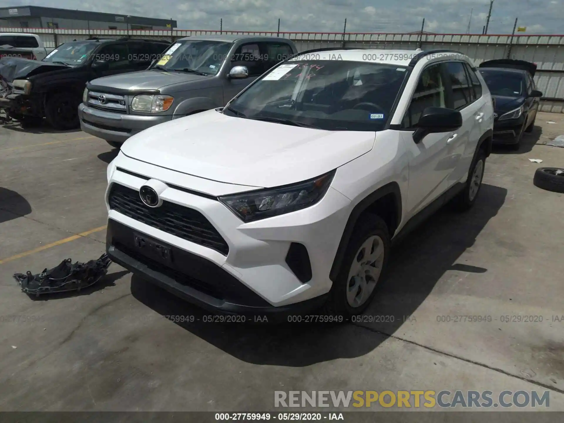 2 Photograph of a damaged car JTMH1RFV2KD009673 TOYOTA RAV4 2019