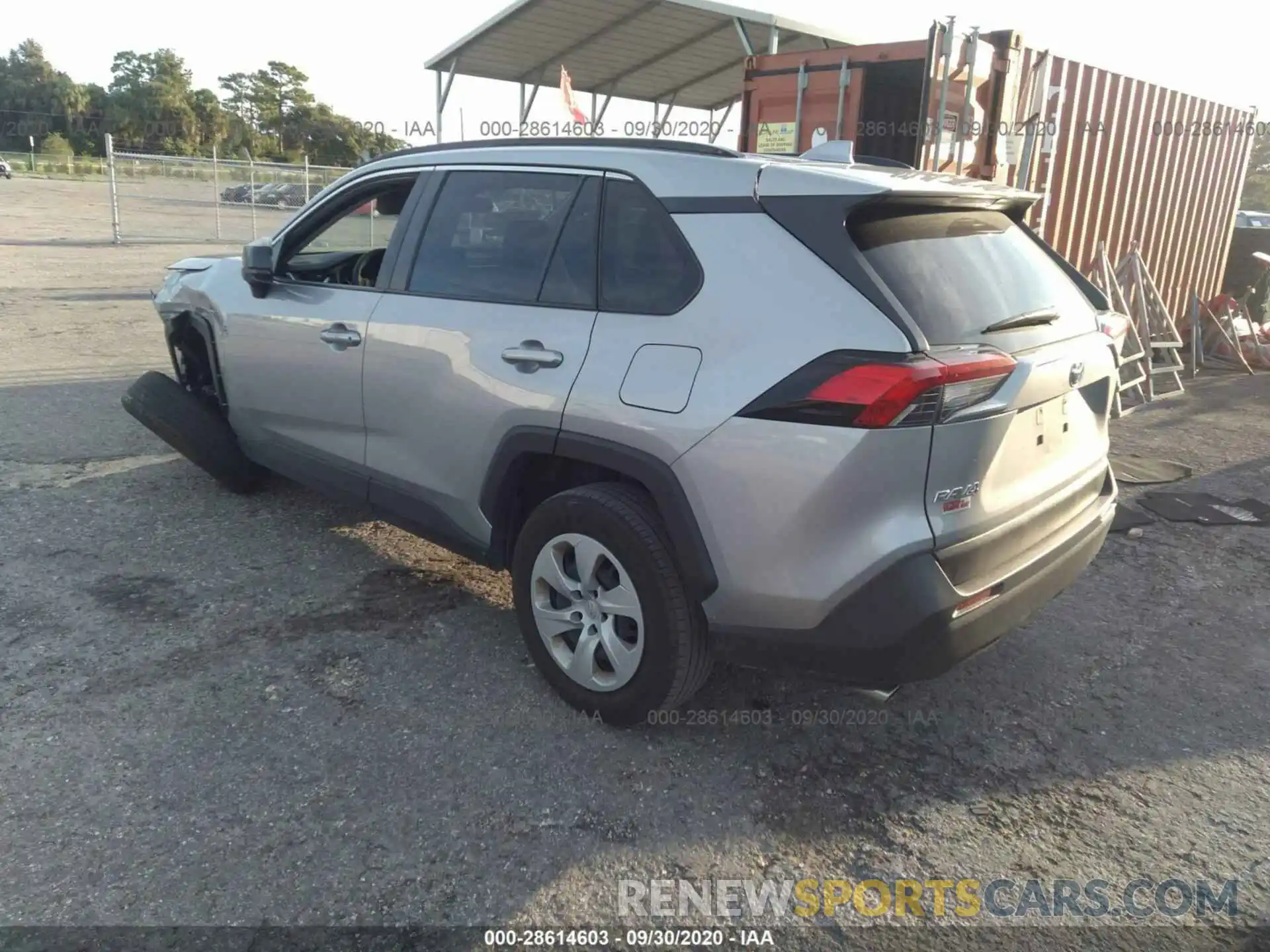 3 Photograph of a damaged car JTMH1RFV2KD033603 TOYOTA RAV4 2019