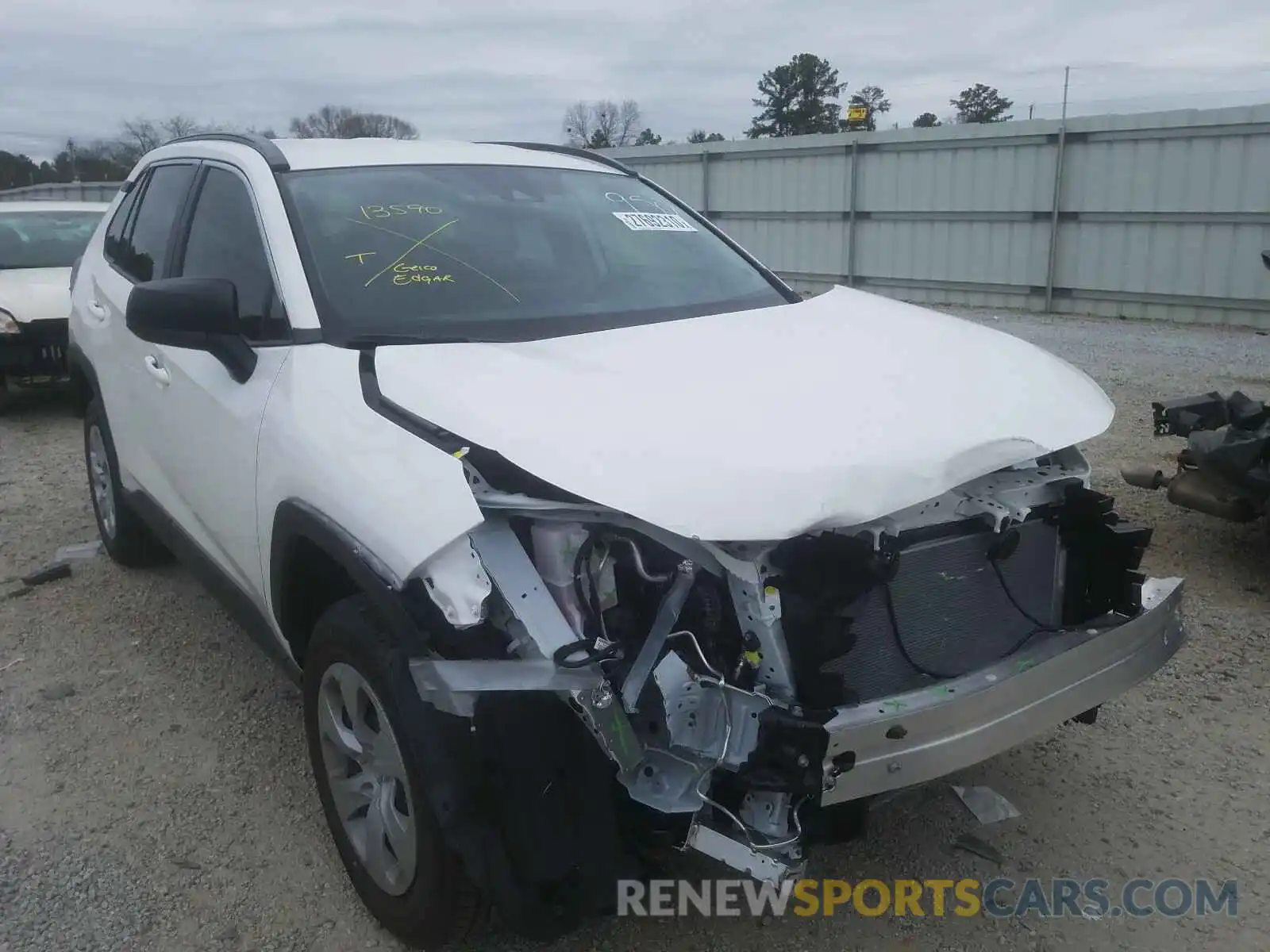 1 Photograph of a damaged car JTMH1RFV2KD039501 TOYOTA RAV4 2019