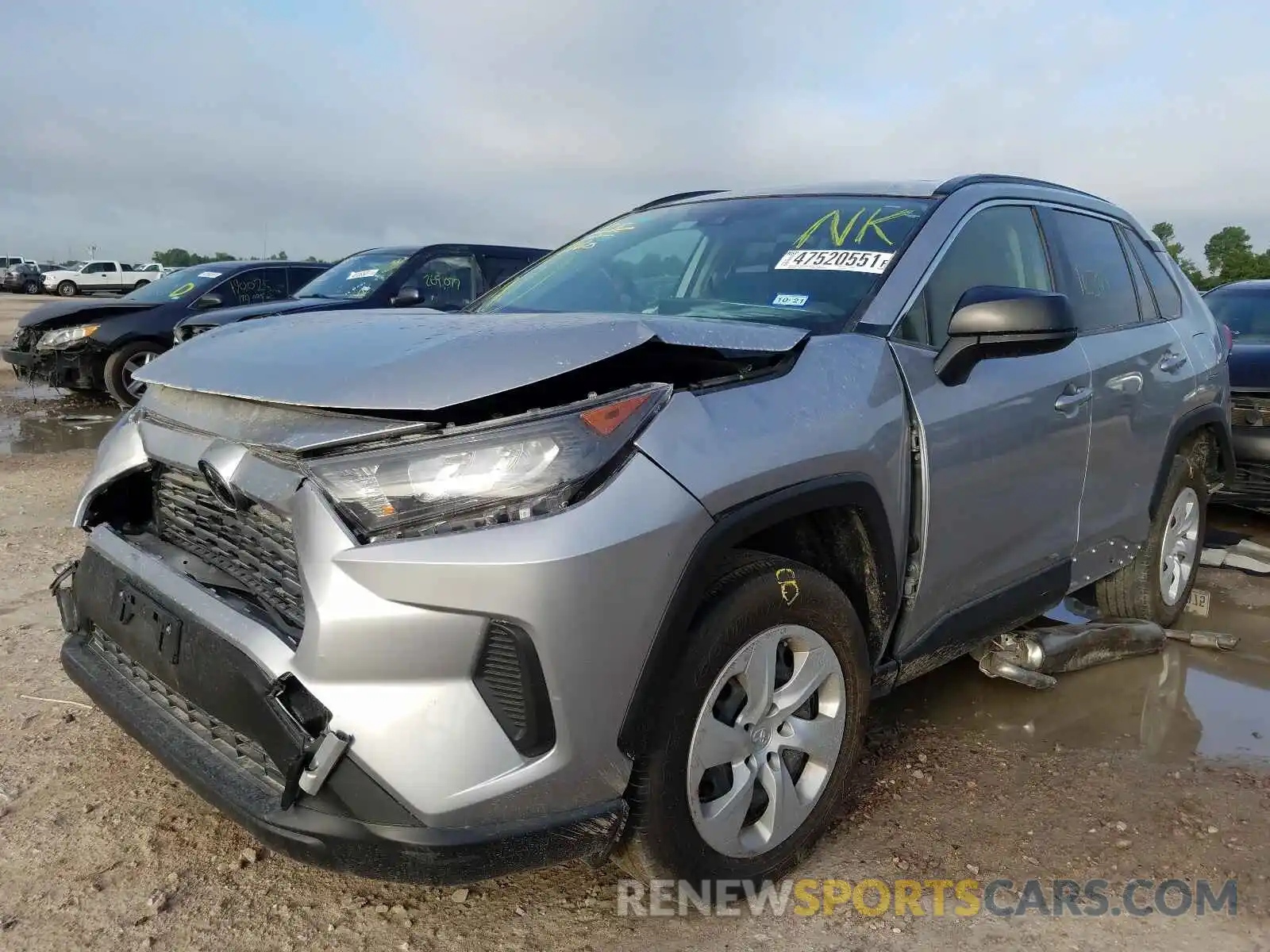 2 Фотография поврежденного автомобиля JTMH1RFV2KD040065 TOYOTA RAV4 2019