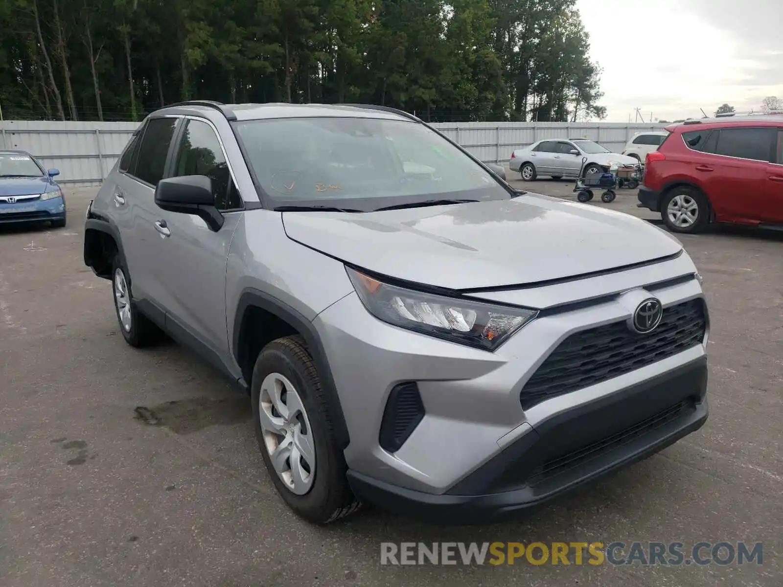 1 Photograph of a damaged car JTMH1RFV2KD503113 TOYOTA RAV4 2019