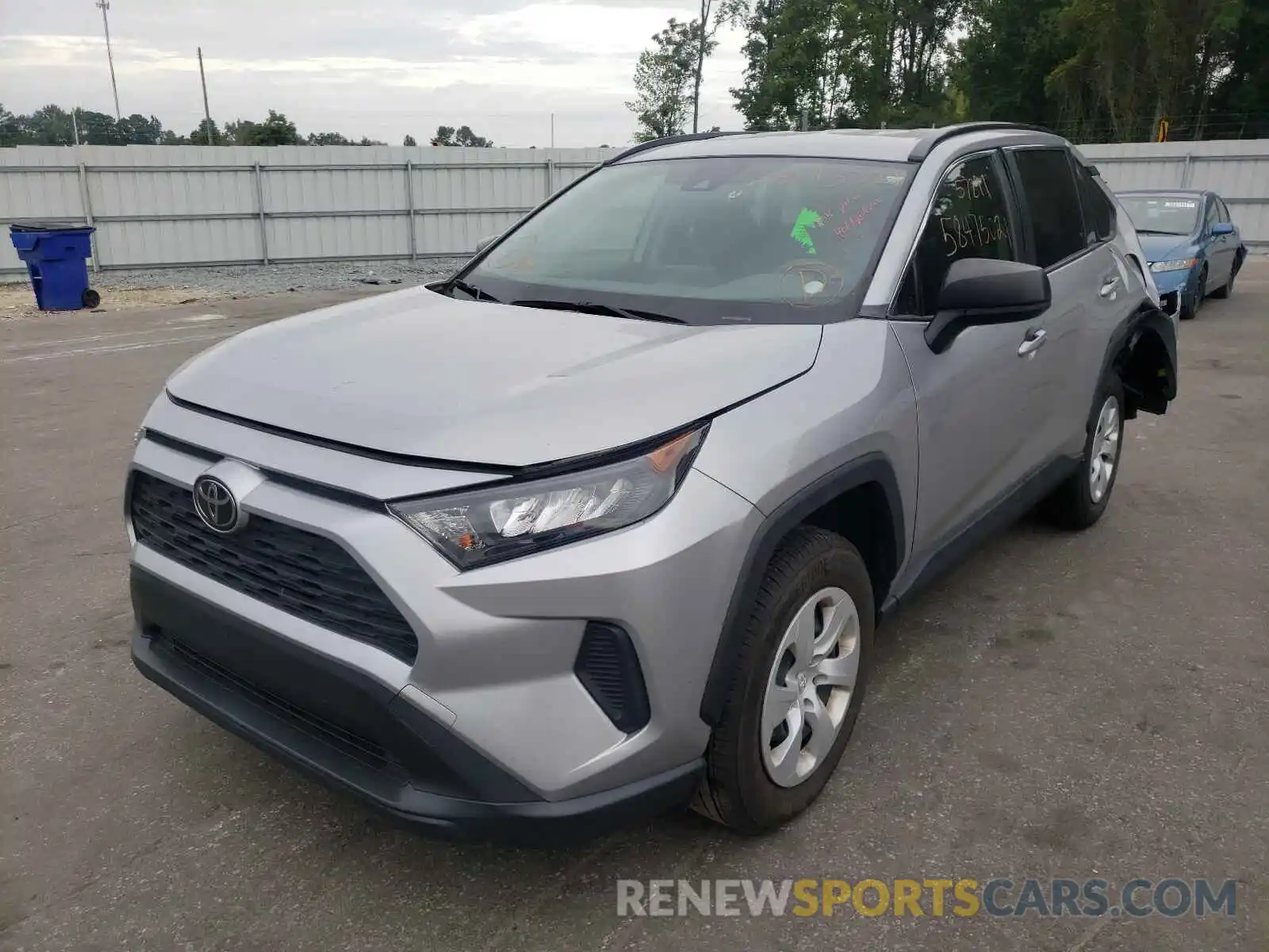 2 Photograph of a damaged car JTMH1RFV2KD503113 TOYOTA RAV4 2019