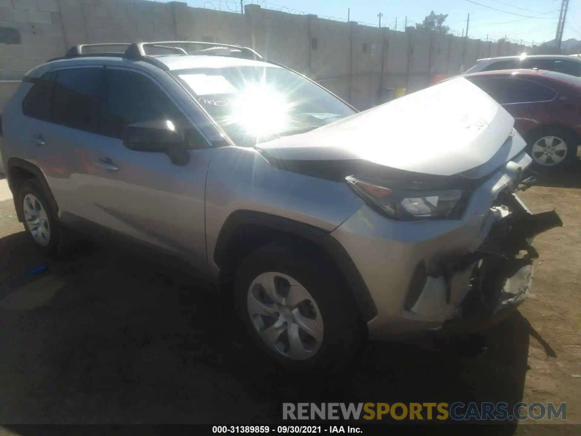 1 Photograph of a damaged car JTMH1RFV2KD506691 TOYOTA RAV4 2019