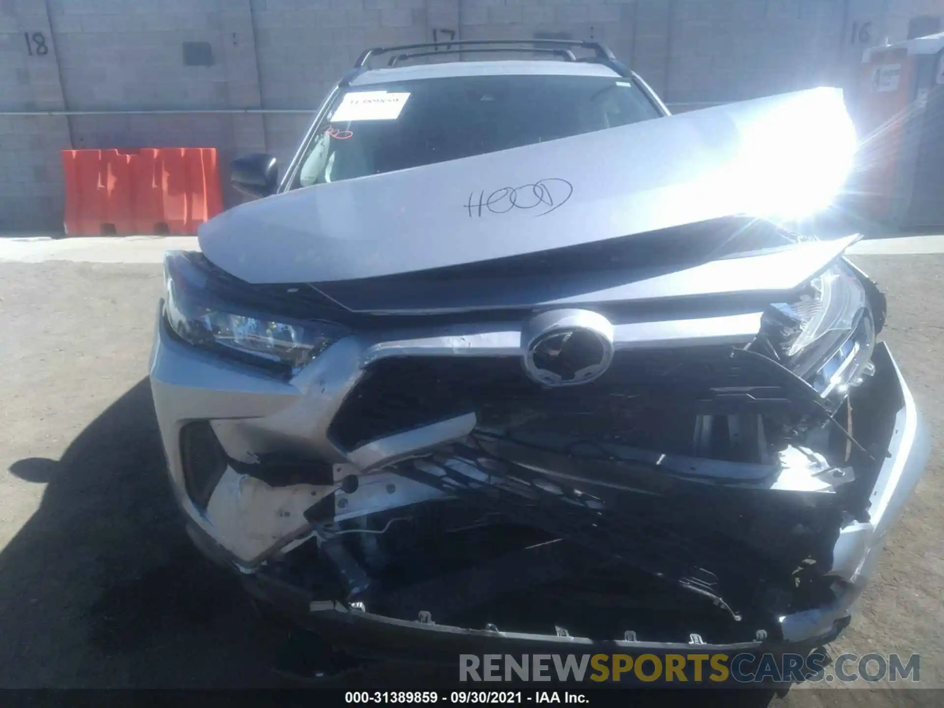 6 Photograph of a damaged car JTMH1RFV2KD506691 TOYOTA RAV4 2019